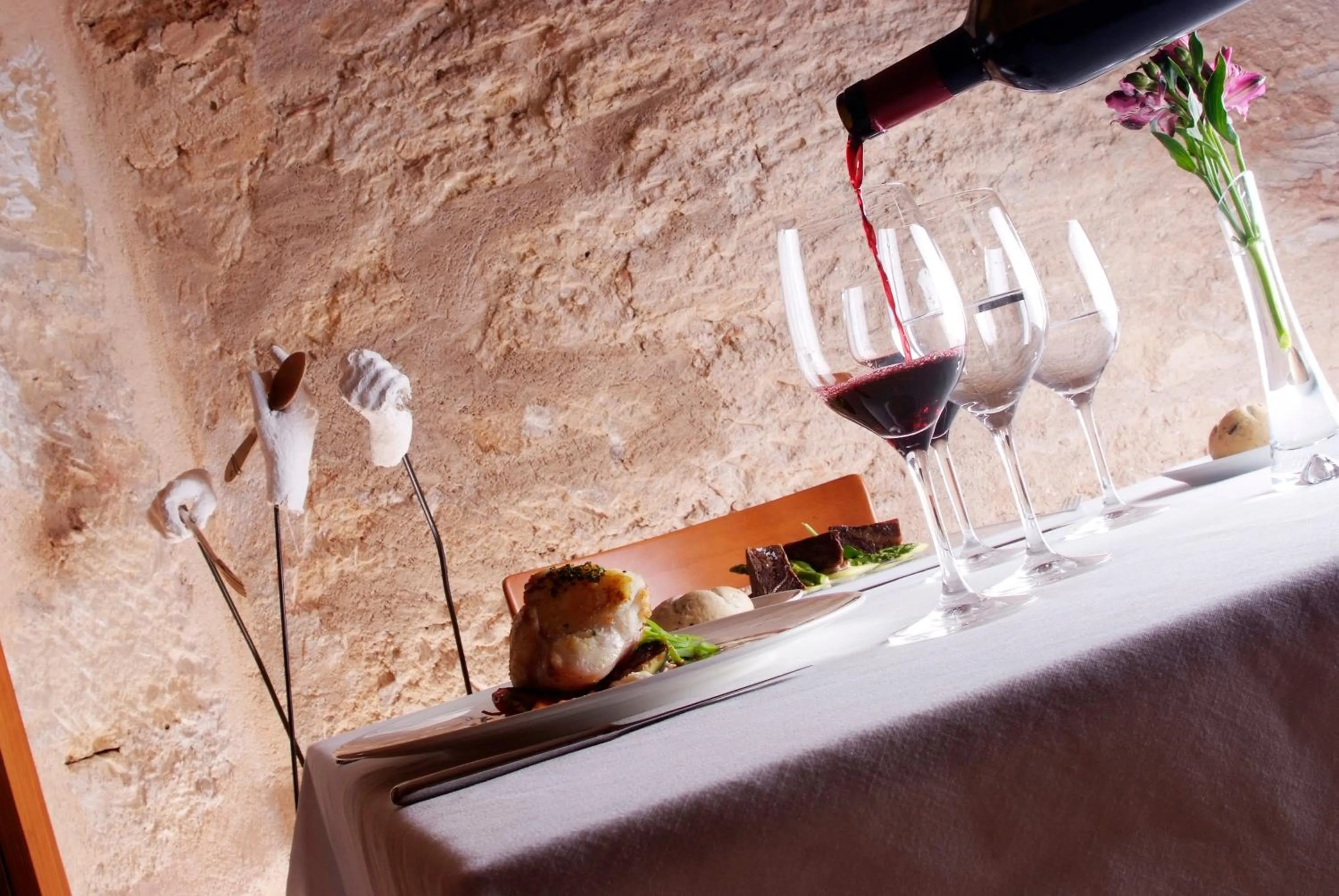 Restaurant/places to eat in Casal Santa Eulalia