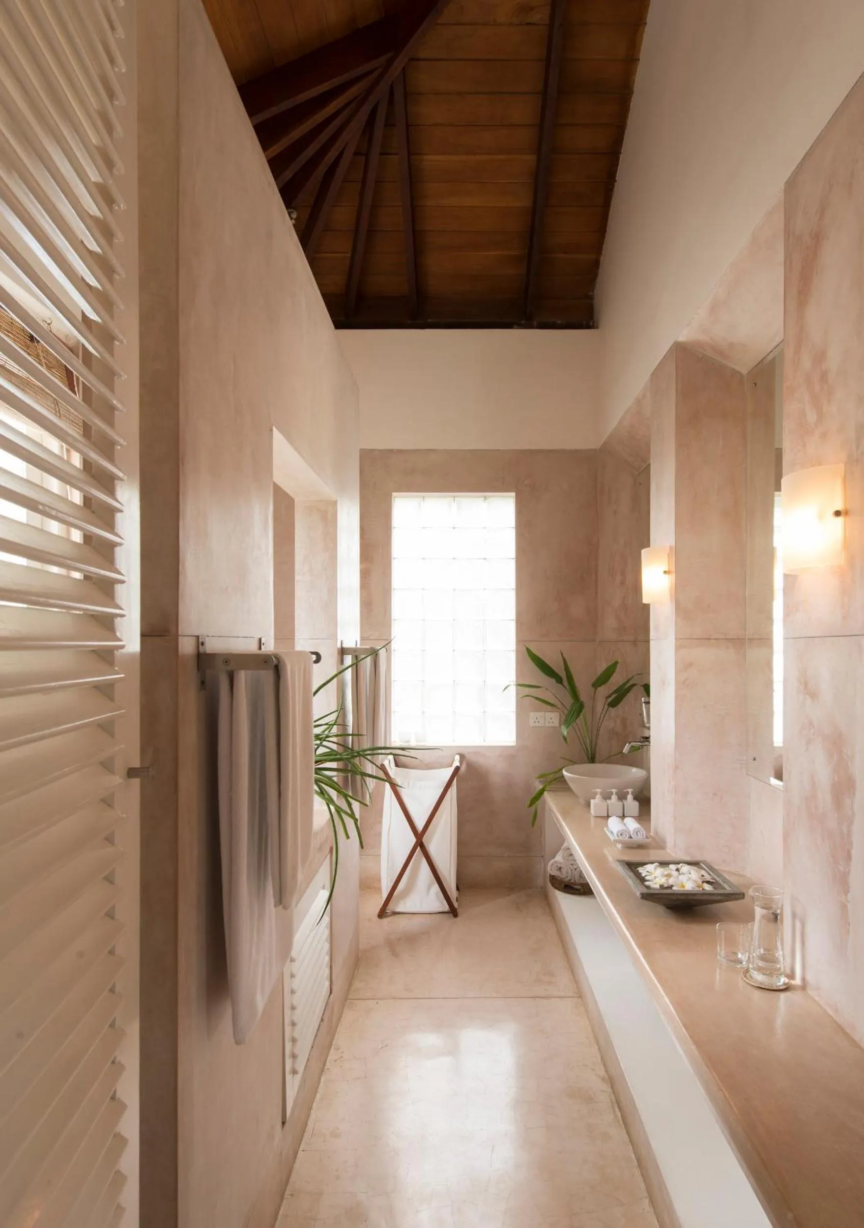 Bathroom in Sri Villas