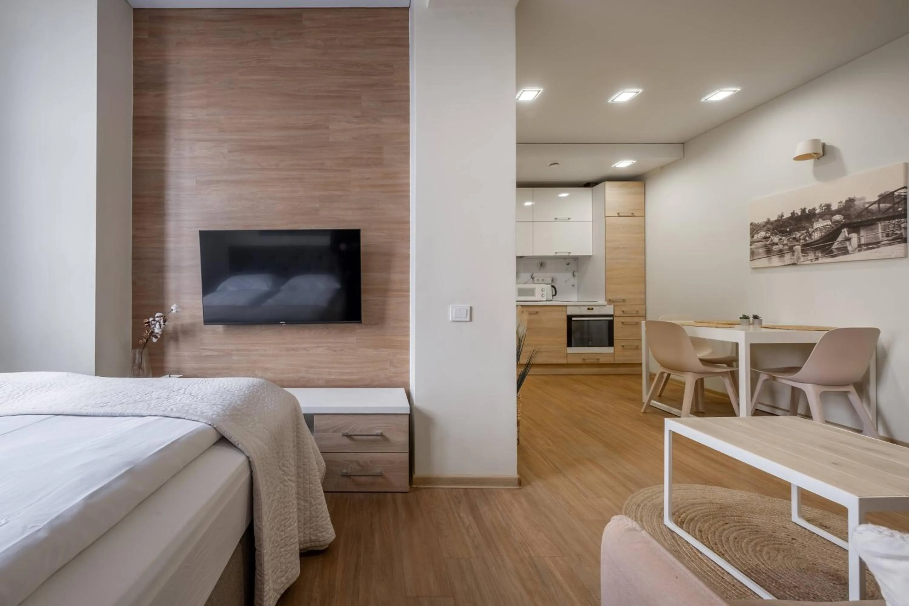 Photo of the whole room, Bed in King Mindaugas Apartments