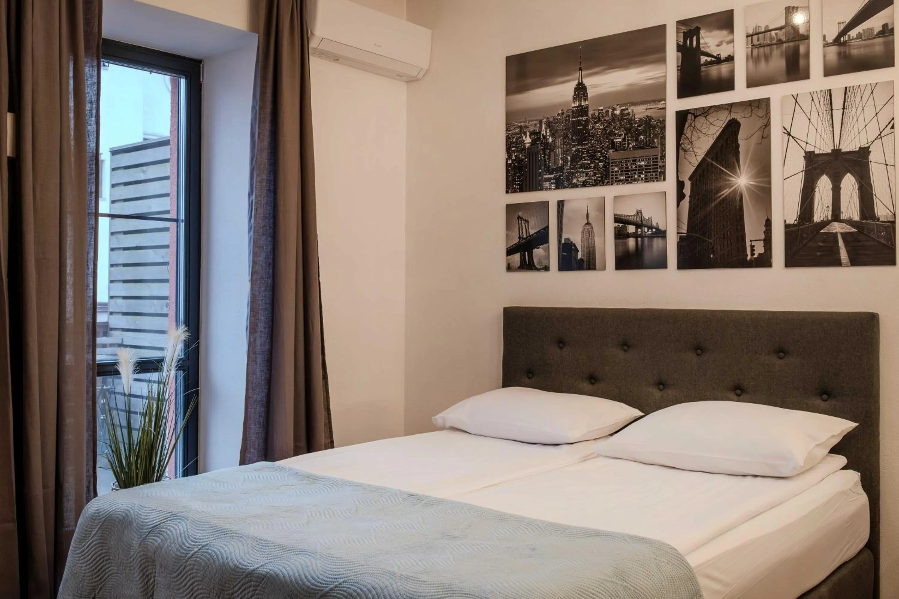 Bed in King Mindaugas Apartments