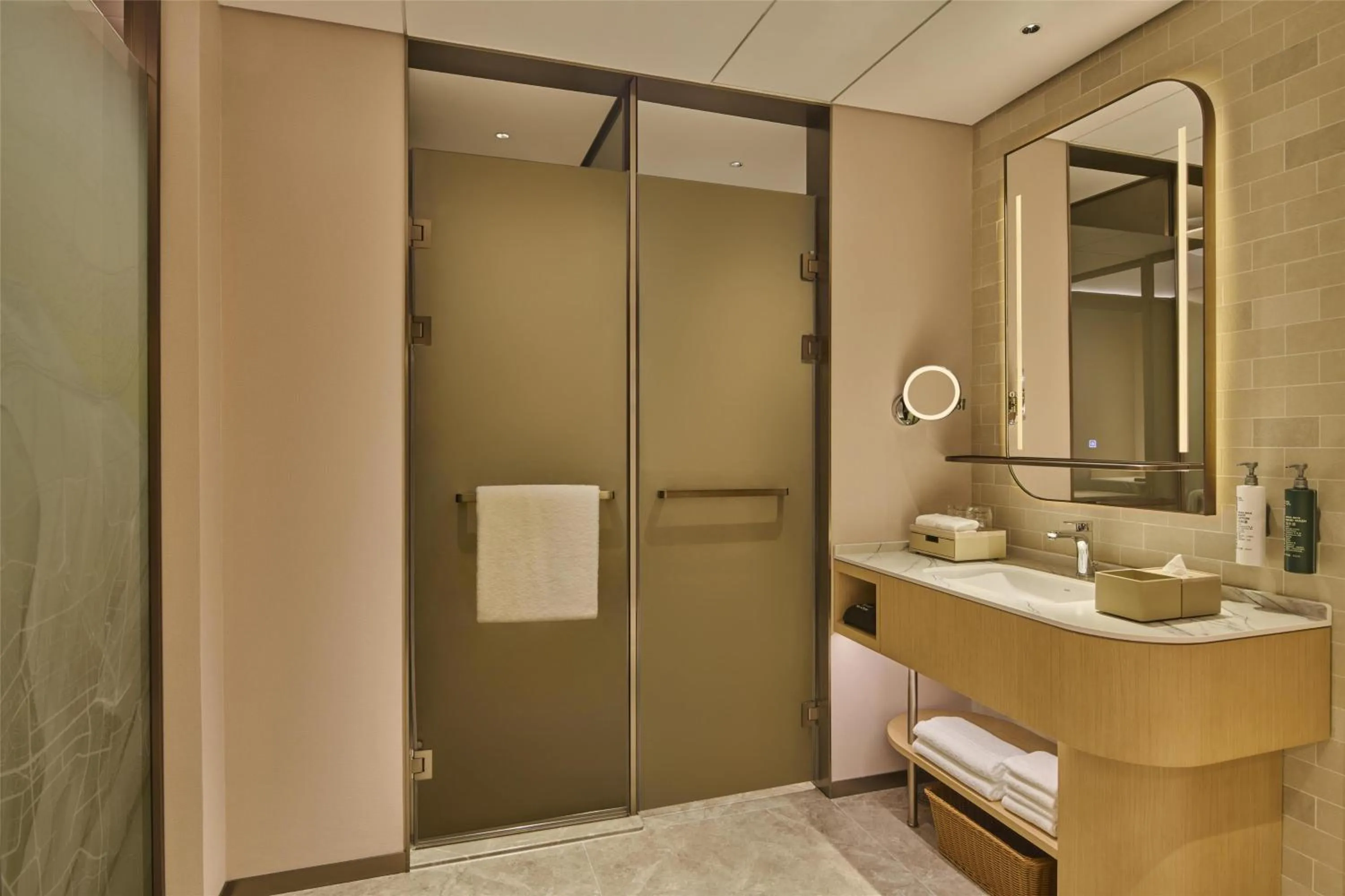 Bathroom in Hilton Garden Inn Chongqing Central Park