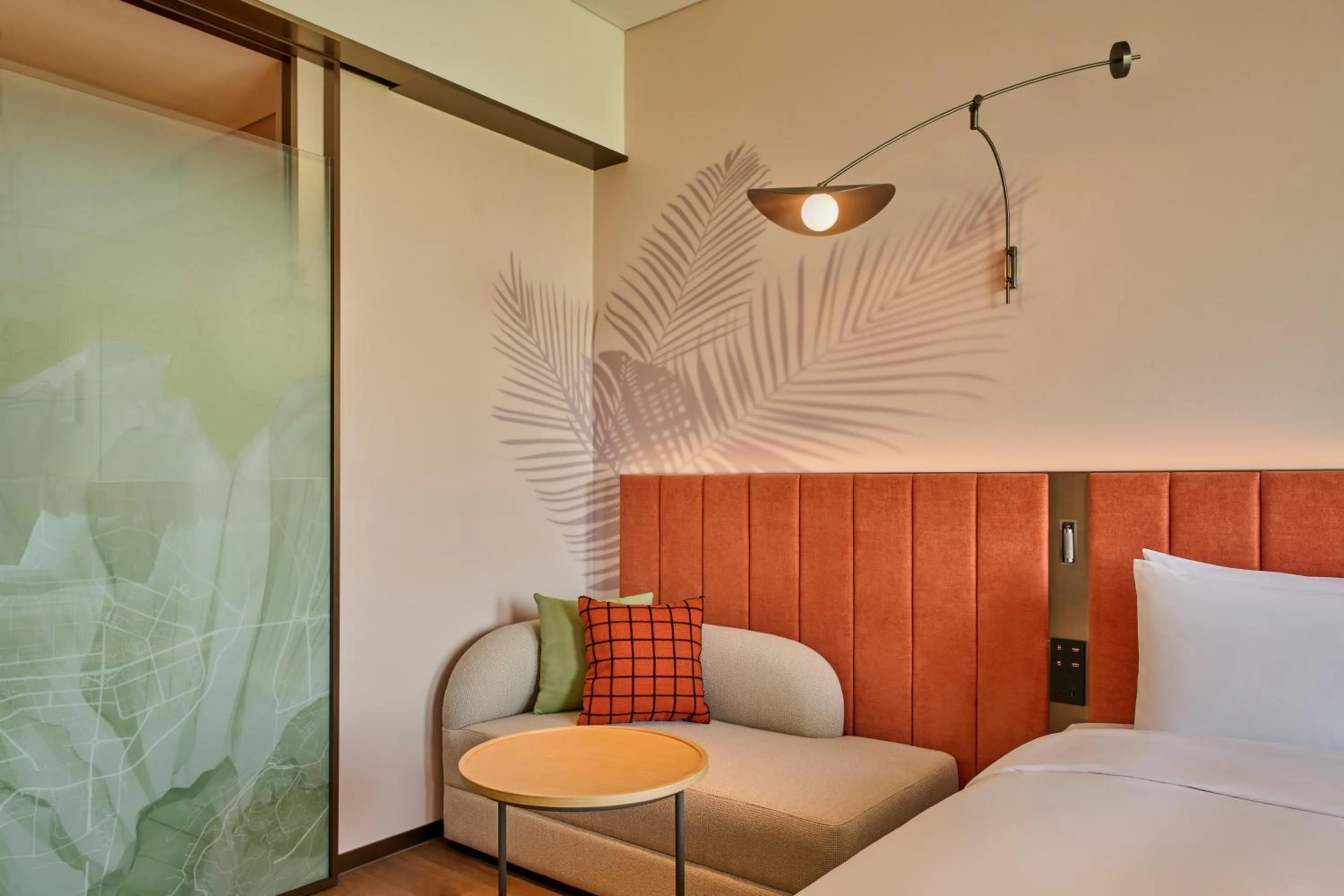 On site, Bed in Hilton Garden Inn Chongqing Central Park