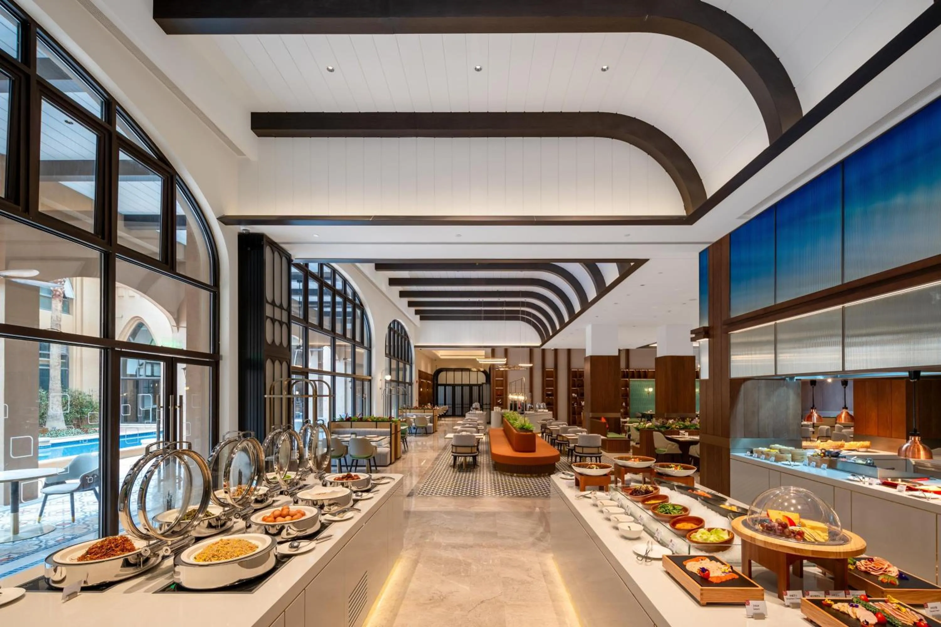 Restaurant/places to eat in Hilton Garden Inn Shanghai Changxing Island