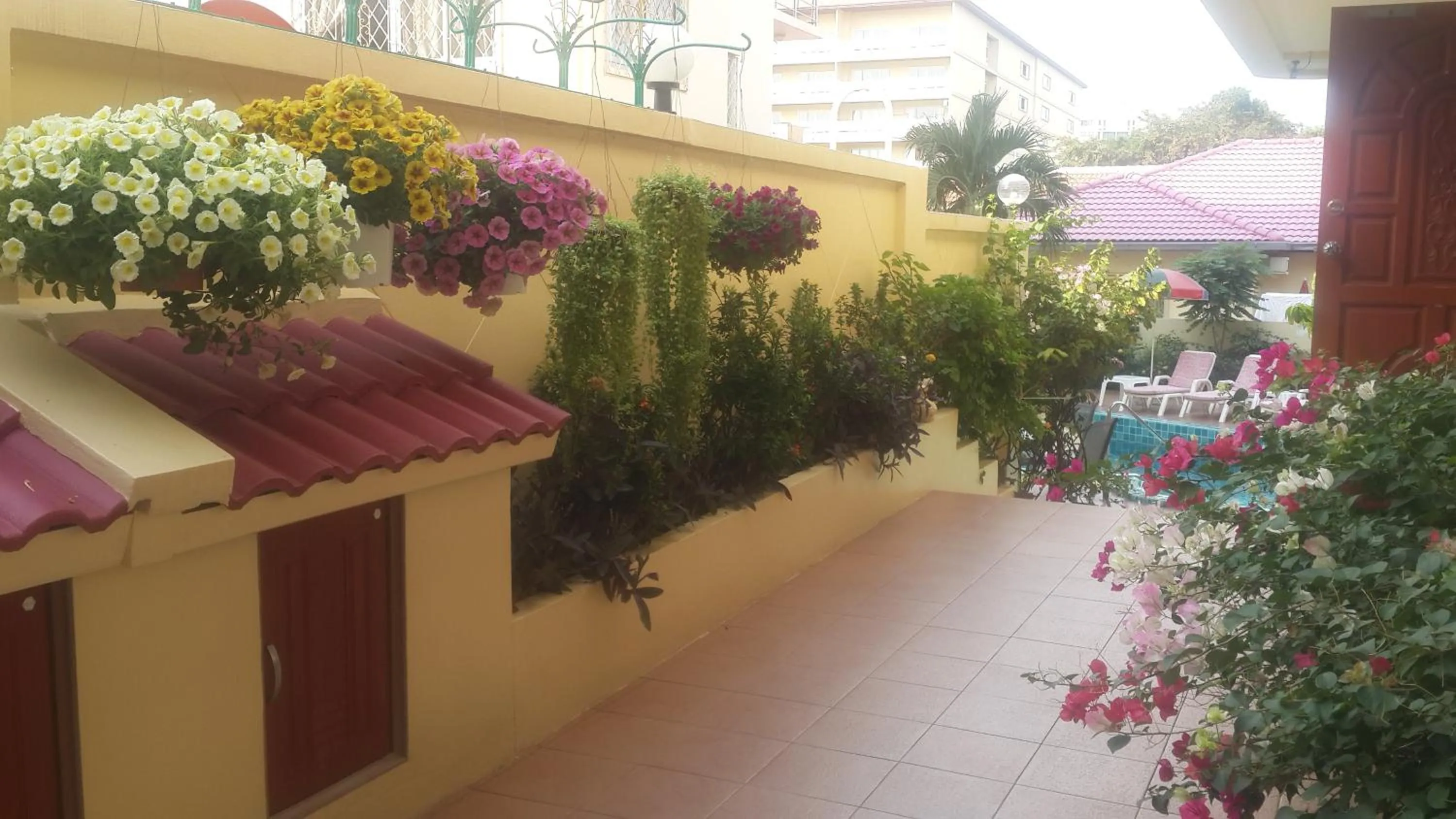 Patio in Butterfly Garden Boutique Residences by Luxury View SHA Extra Plus