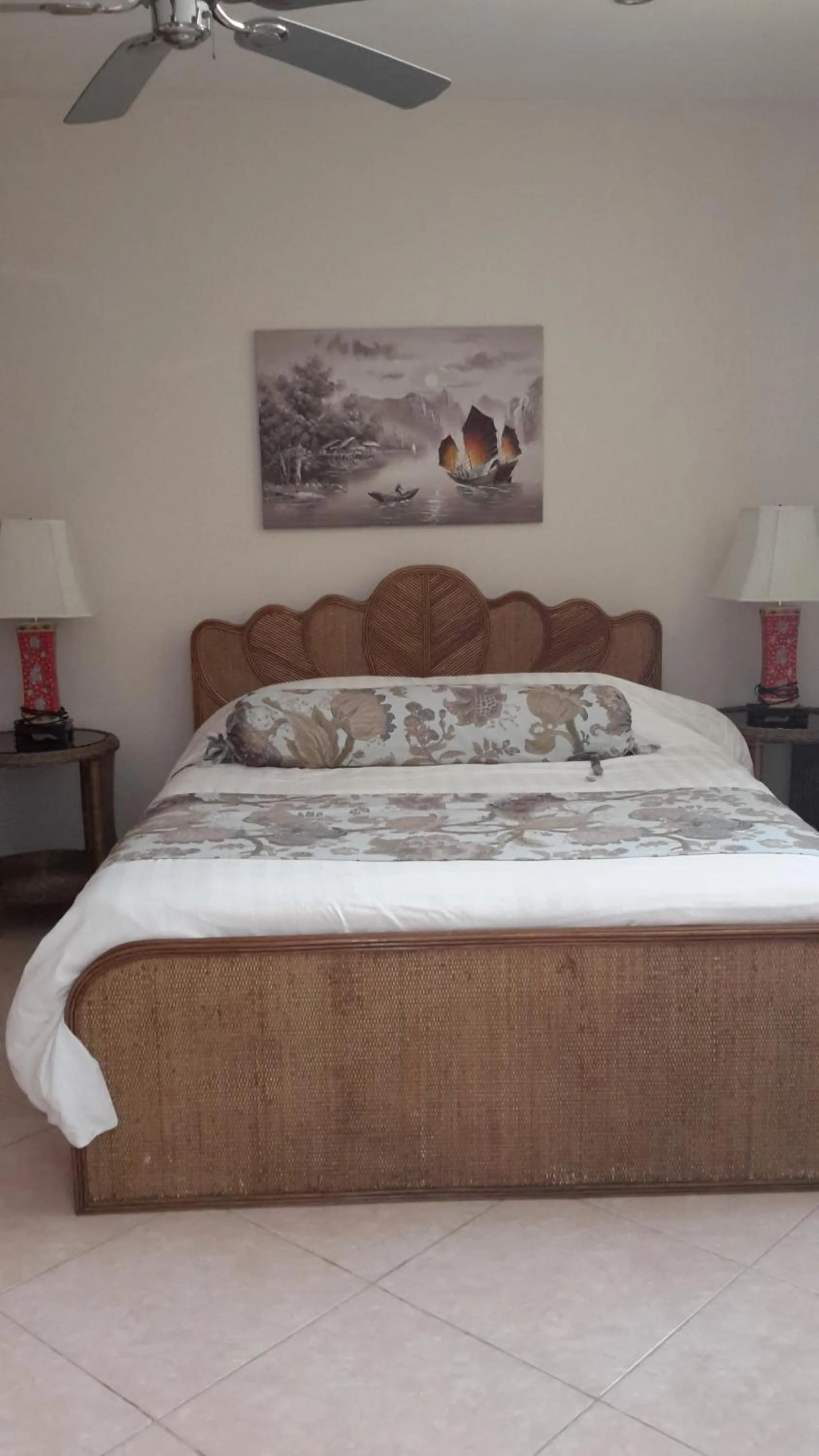 Bedroom, Bed in Butterfly Garden Boutique Residences by Luxury View SHA Extra Plus