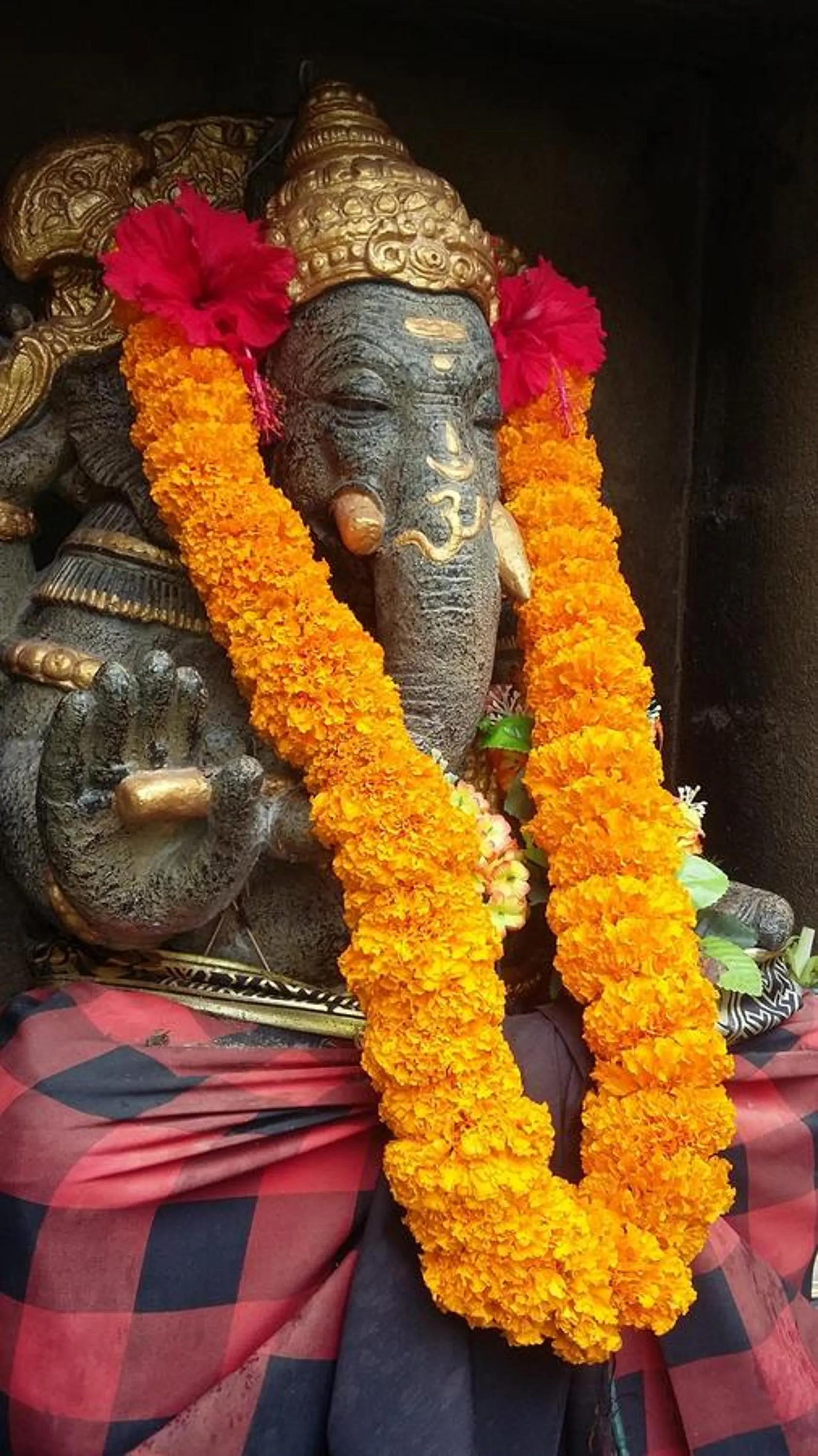 Property building in Kartika Bungalows