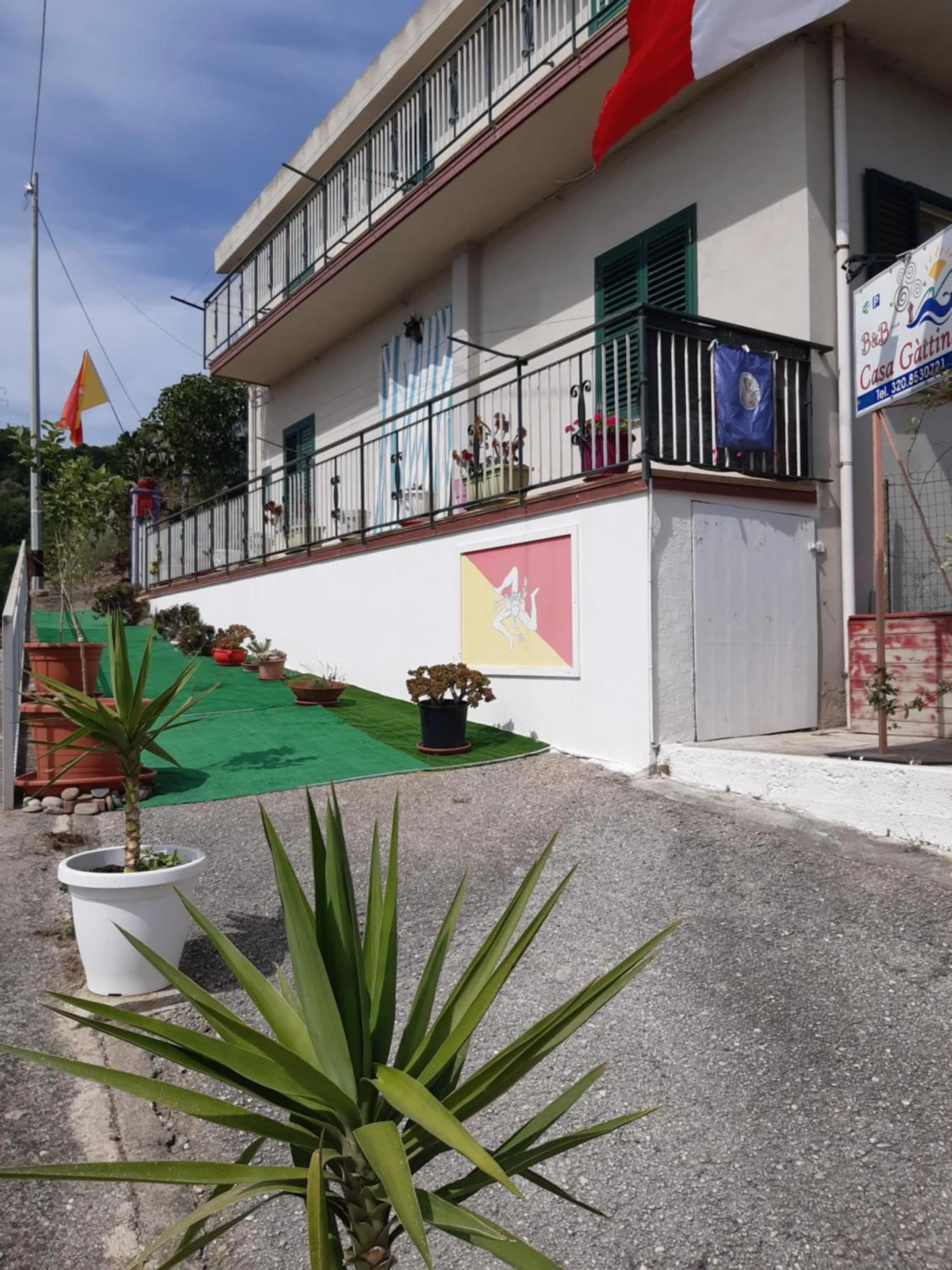 Property building in B&B Gàttina