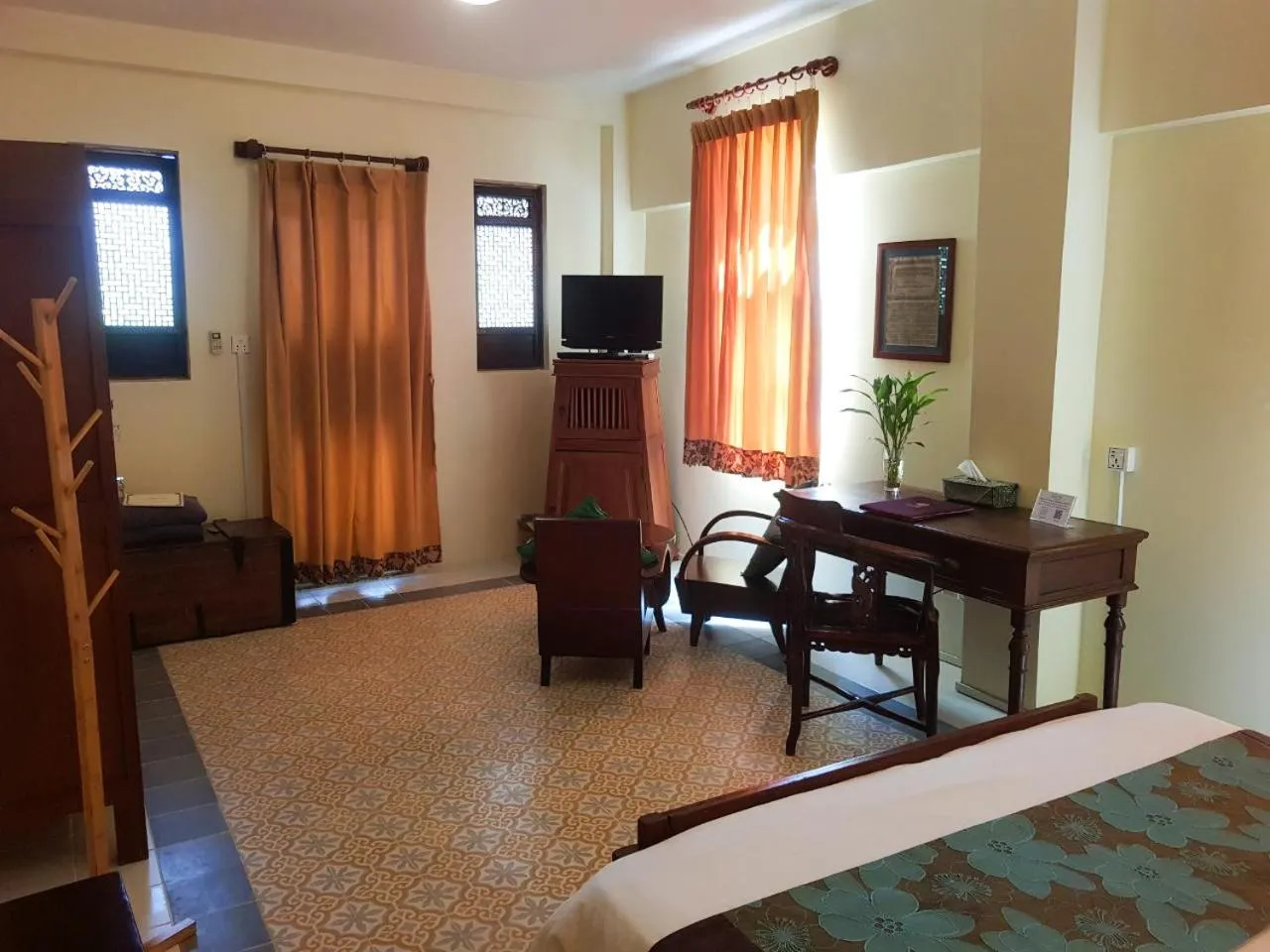 Living room, Bed in La Villa