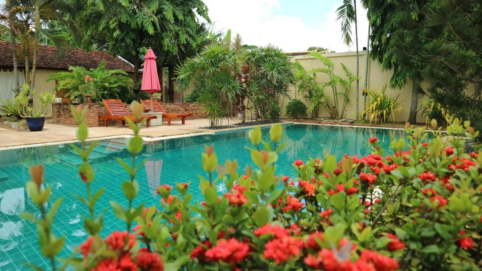 Swimming pool in La Villa