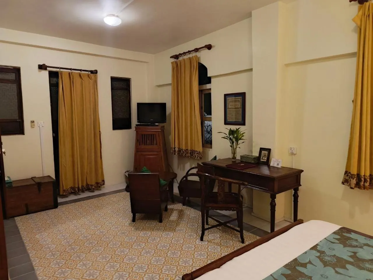 Living room, Bed in La Villa