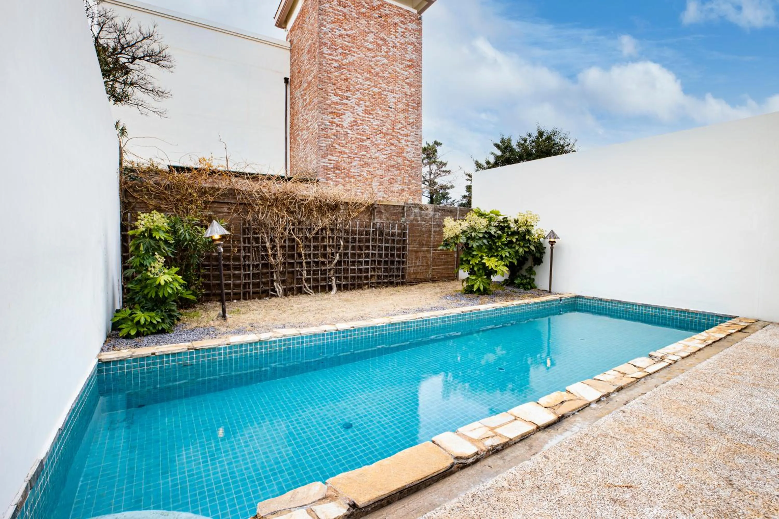 Swimming pool in Olle Resort