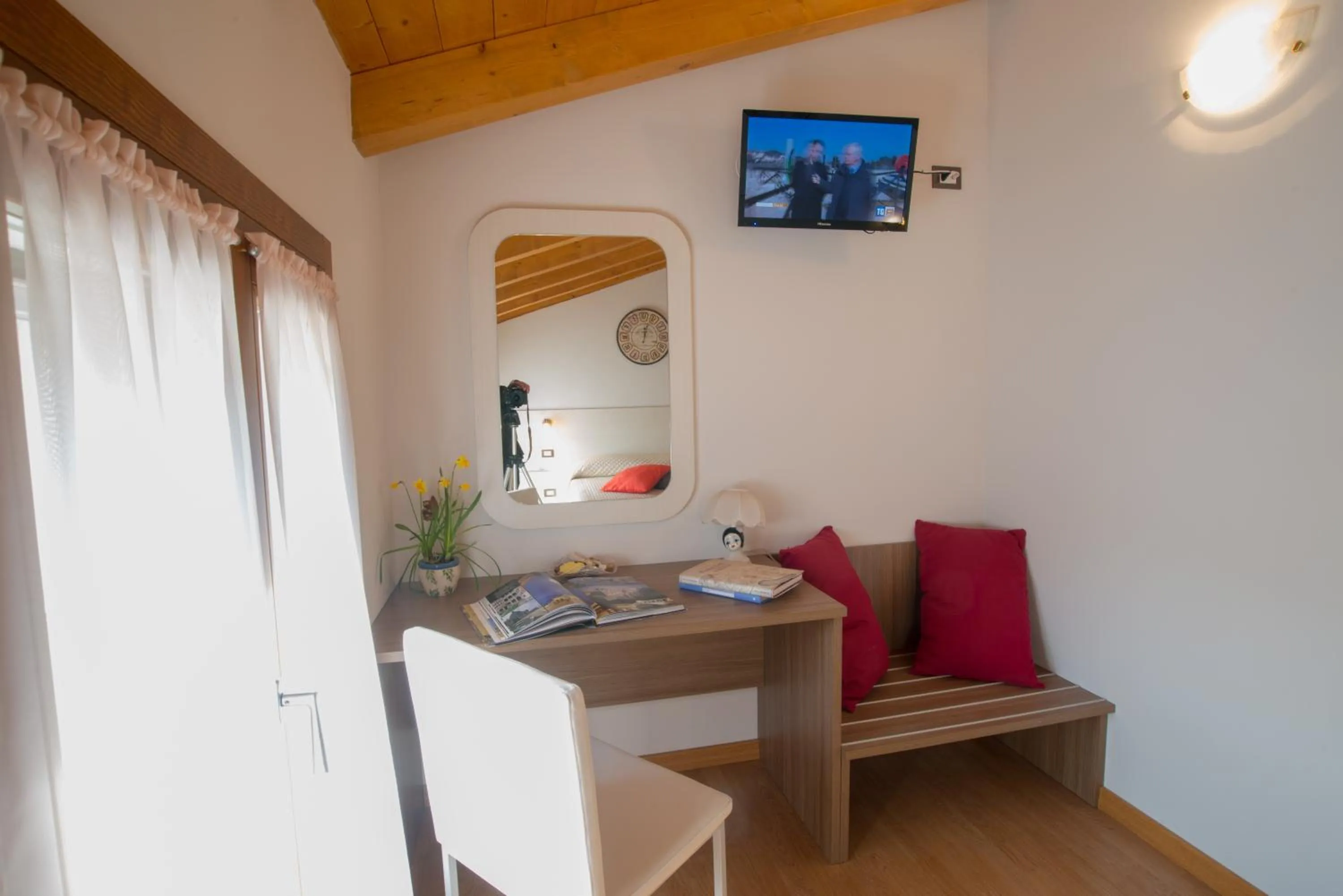 TV and multimedia in Bed and Breakfast La Quiete
