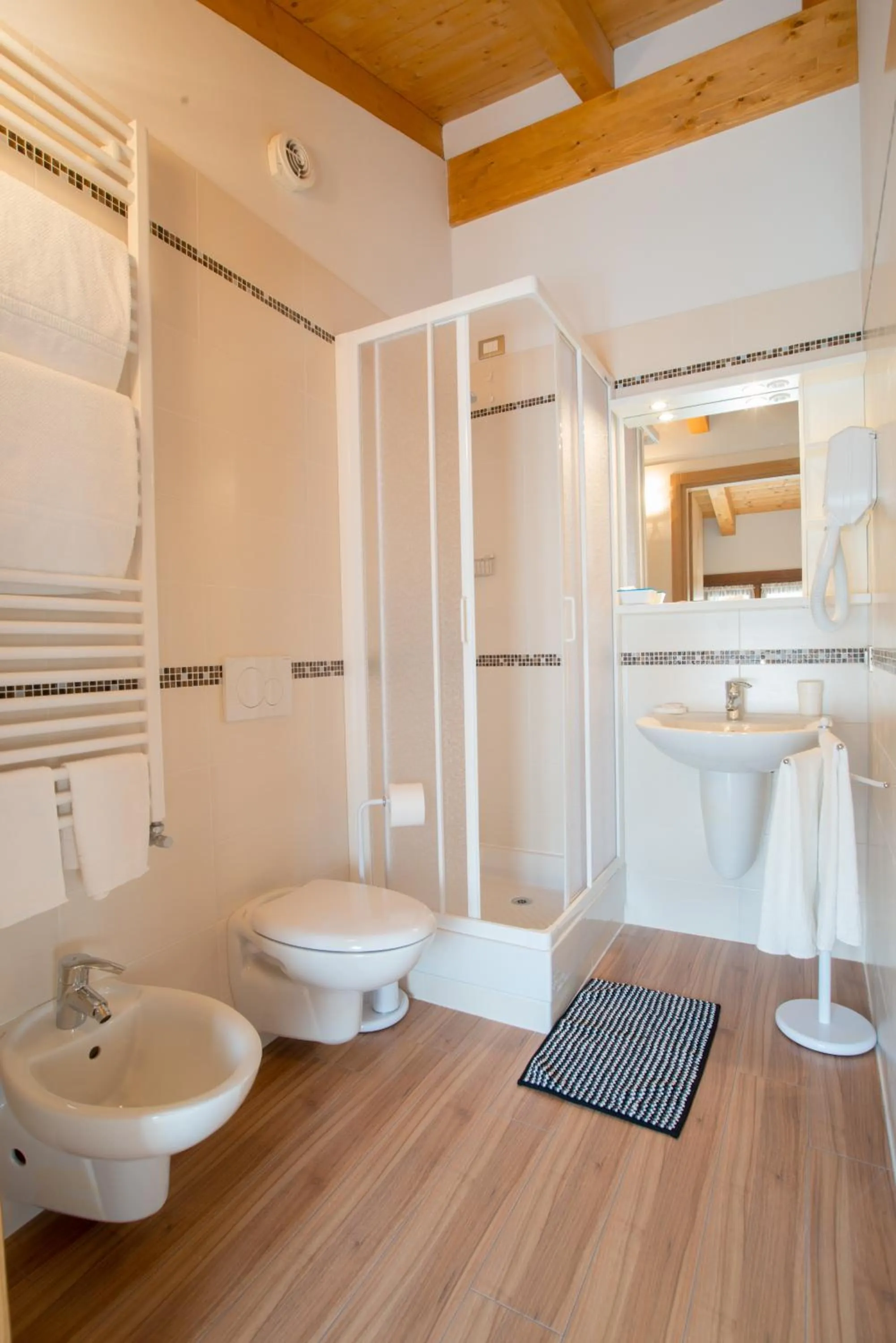 Shower in Bed and Breakfast La Quiete