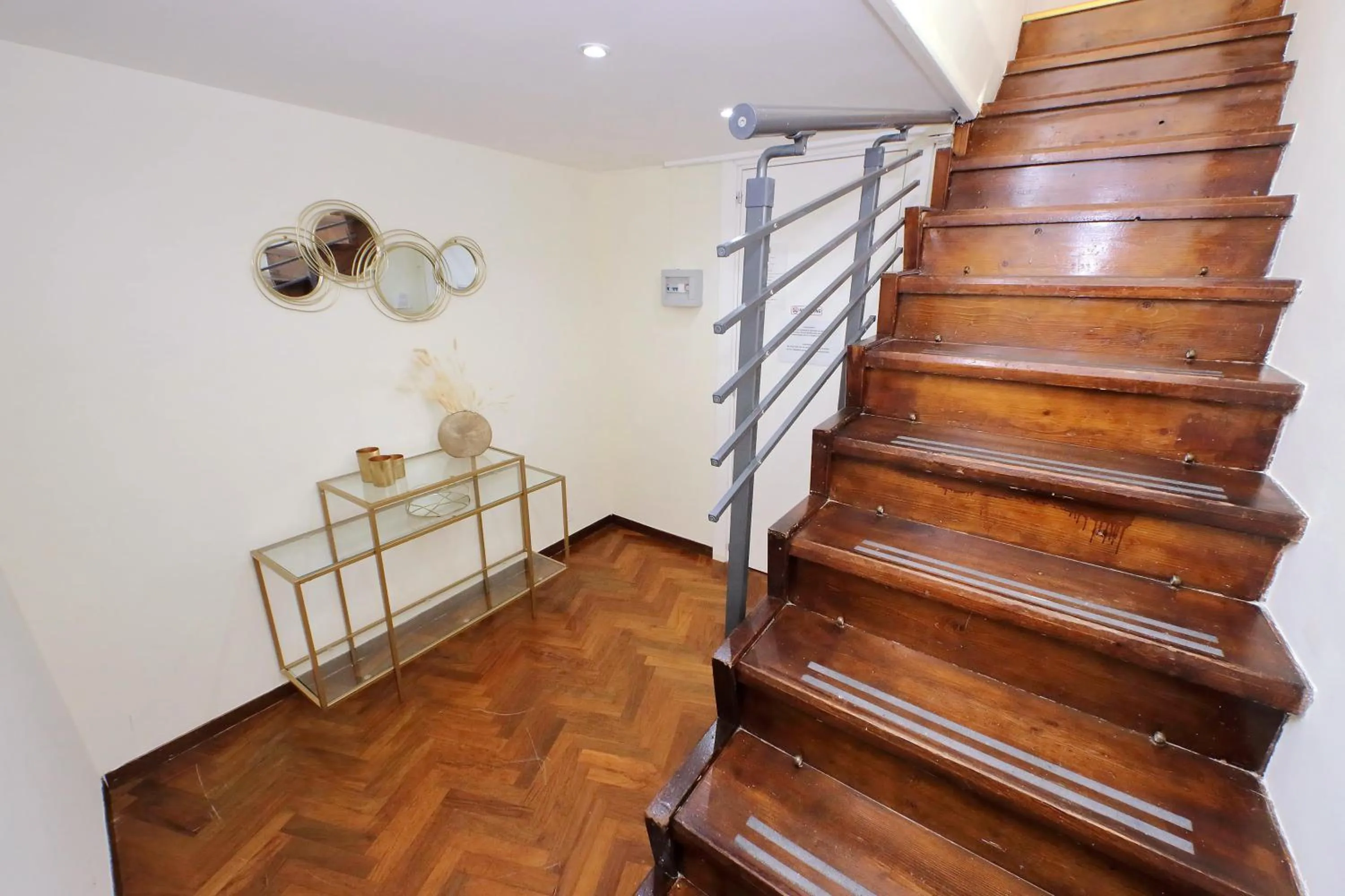 Living room in Trevi Rome Suite