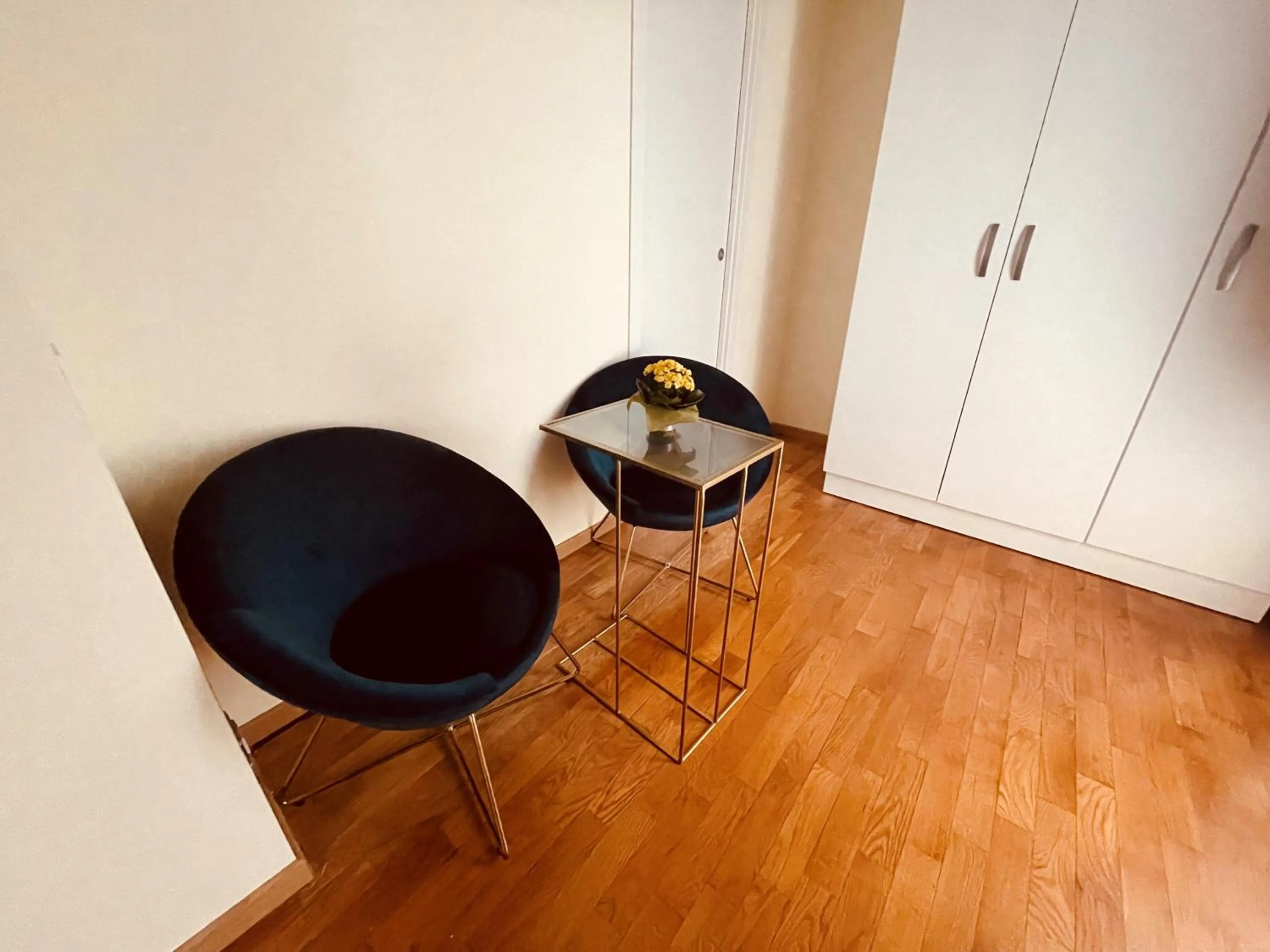 Living room in Trevi Rome Suite