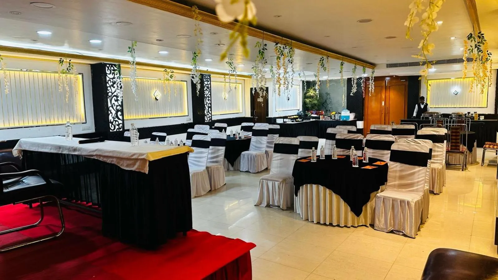 Banquet/Function facilities in Hotel SP International