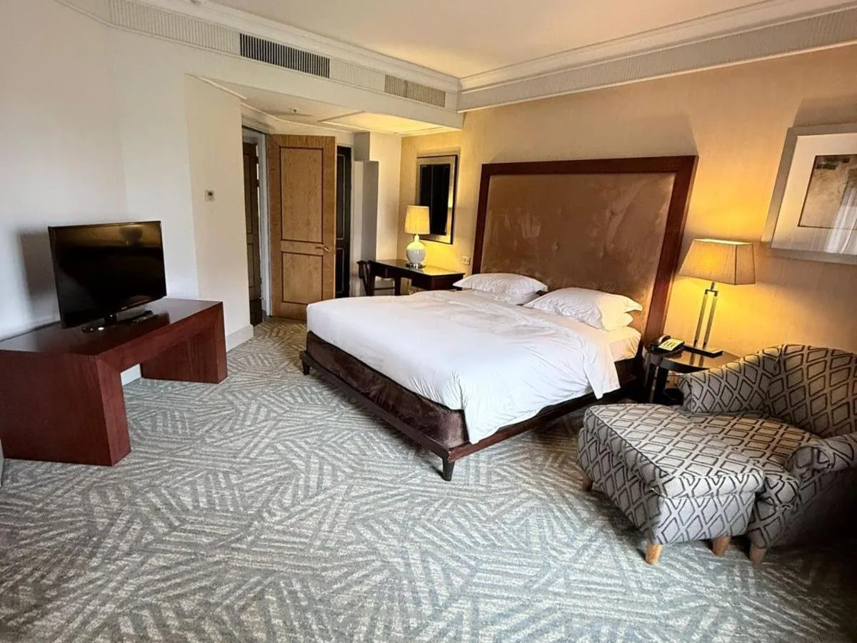 Bed in Royal Majestic Hotel