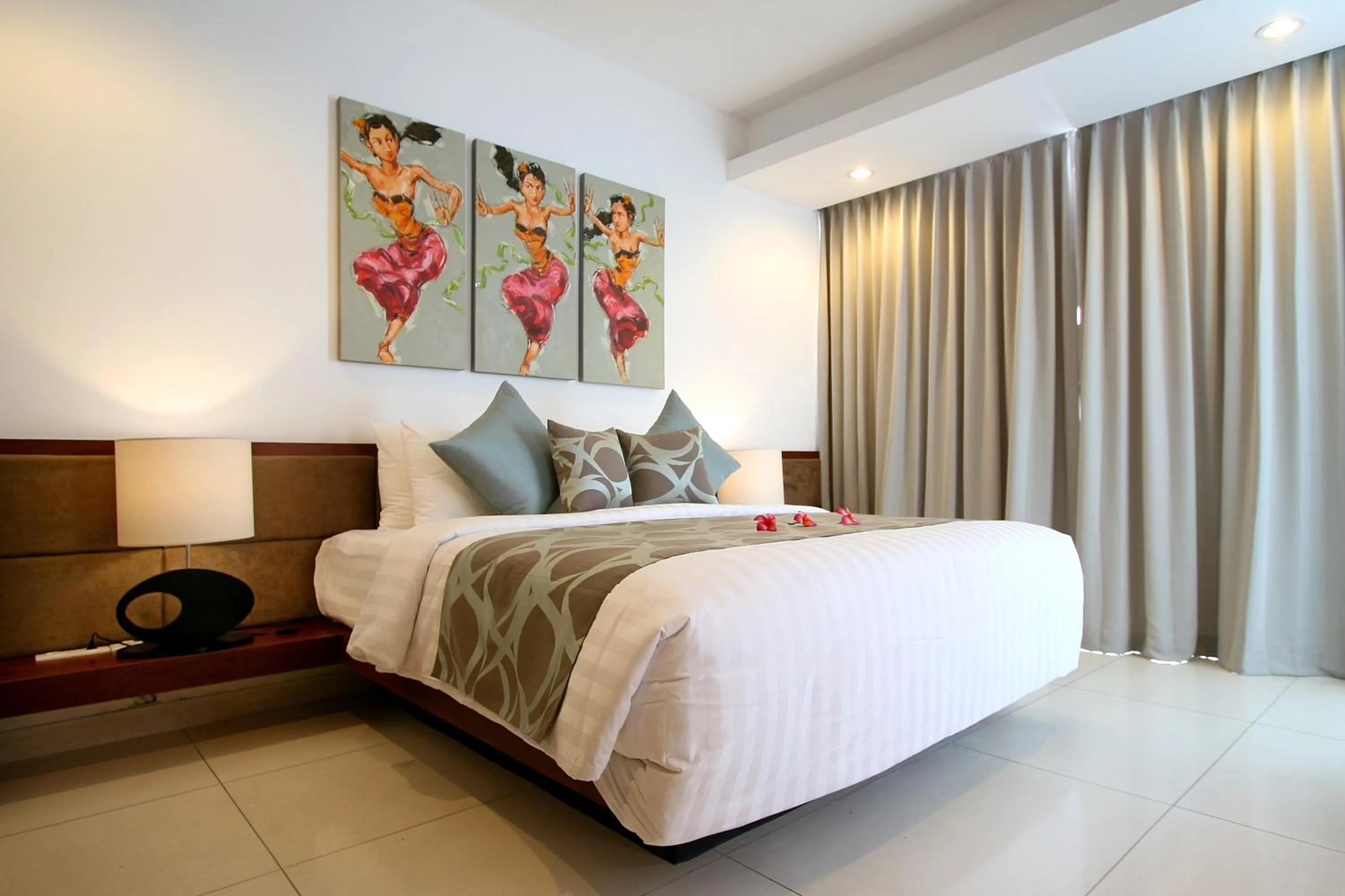 Bedroom, Bed in Smart Comfort Apartments