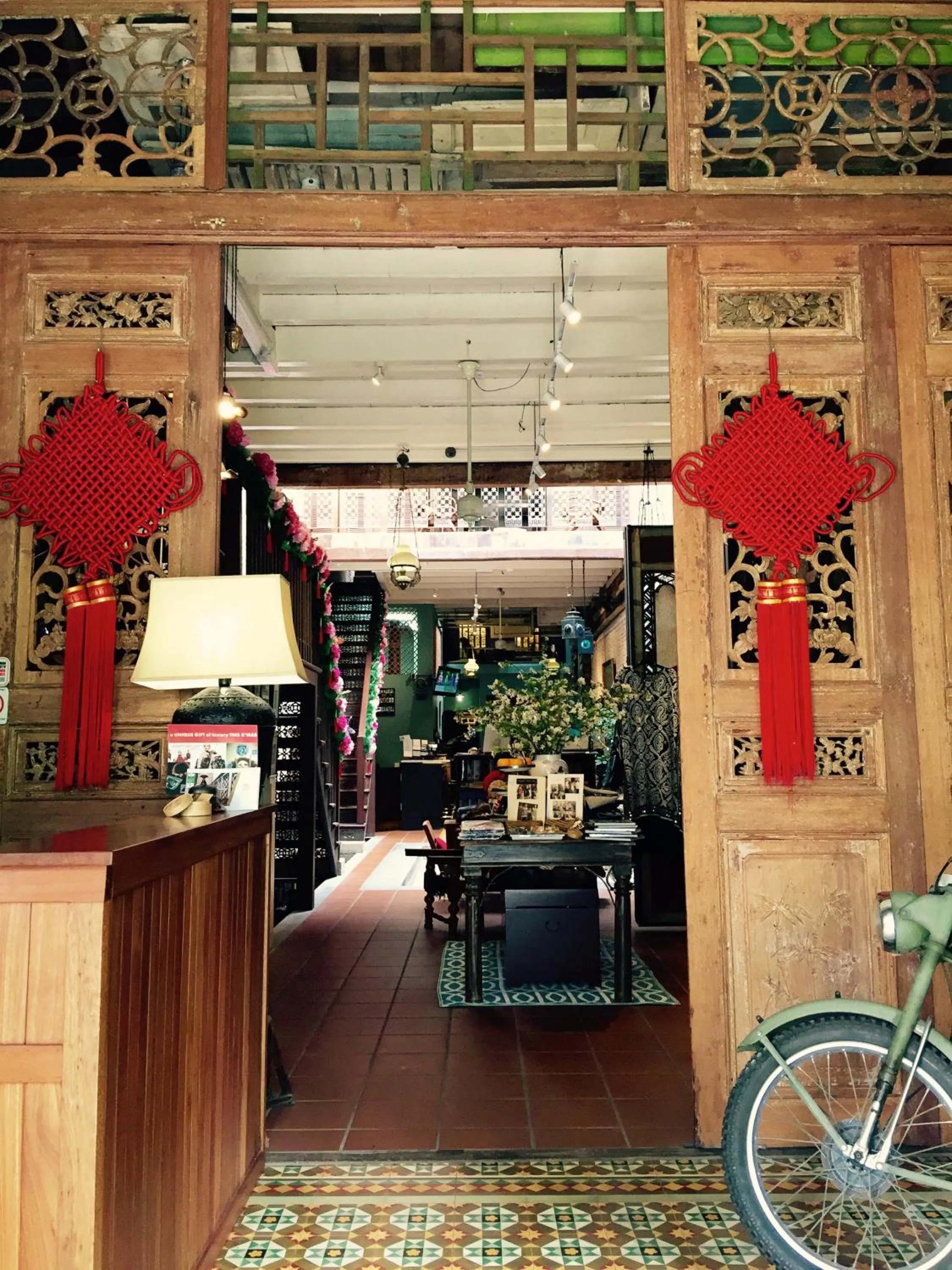 Facade/entrance in You Le Yuen