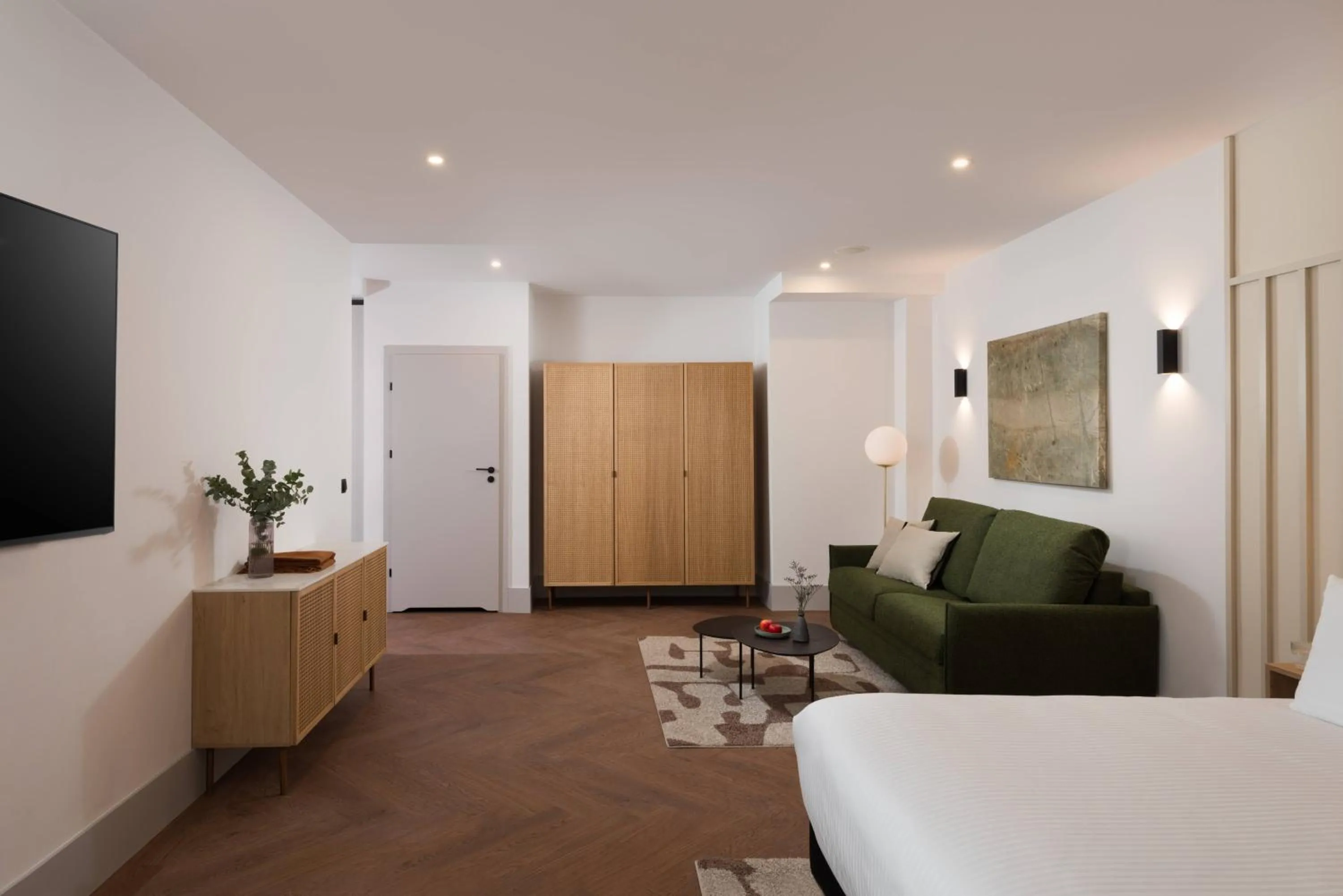 Bed in master Wola Warsaw