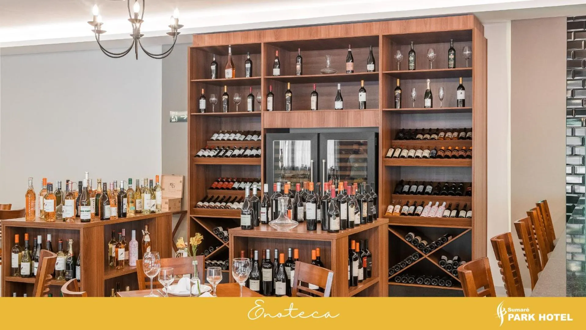 Restaurant/places to eat in Sumaré Park Hotel