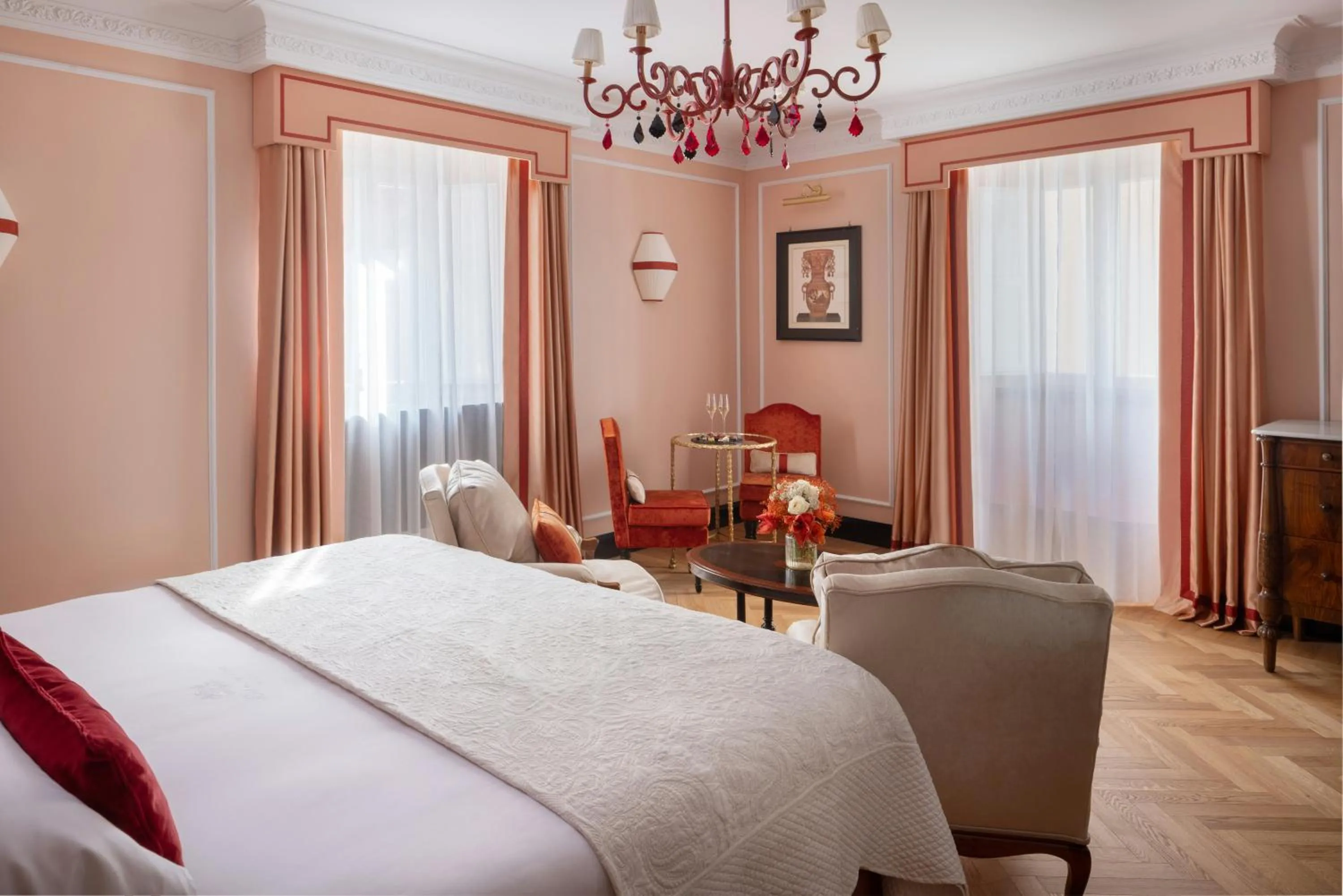 Photo of the whole room, Bed in Hotel d’Inghilterra Roma – Starhotels Collezione