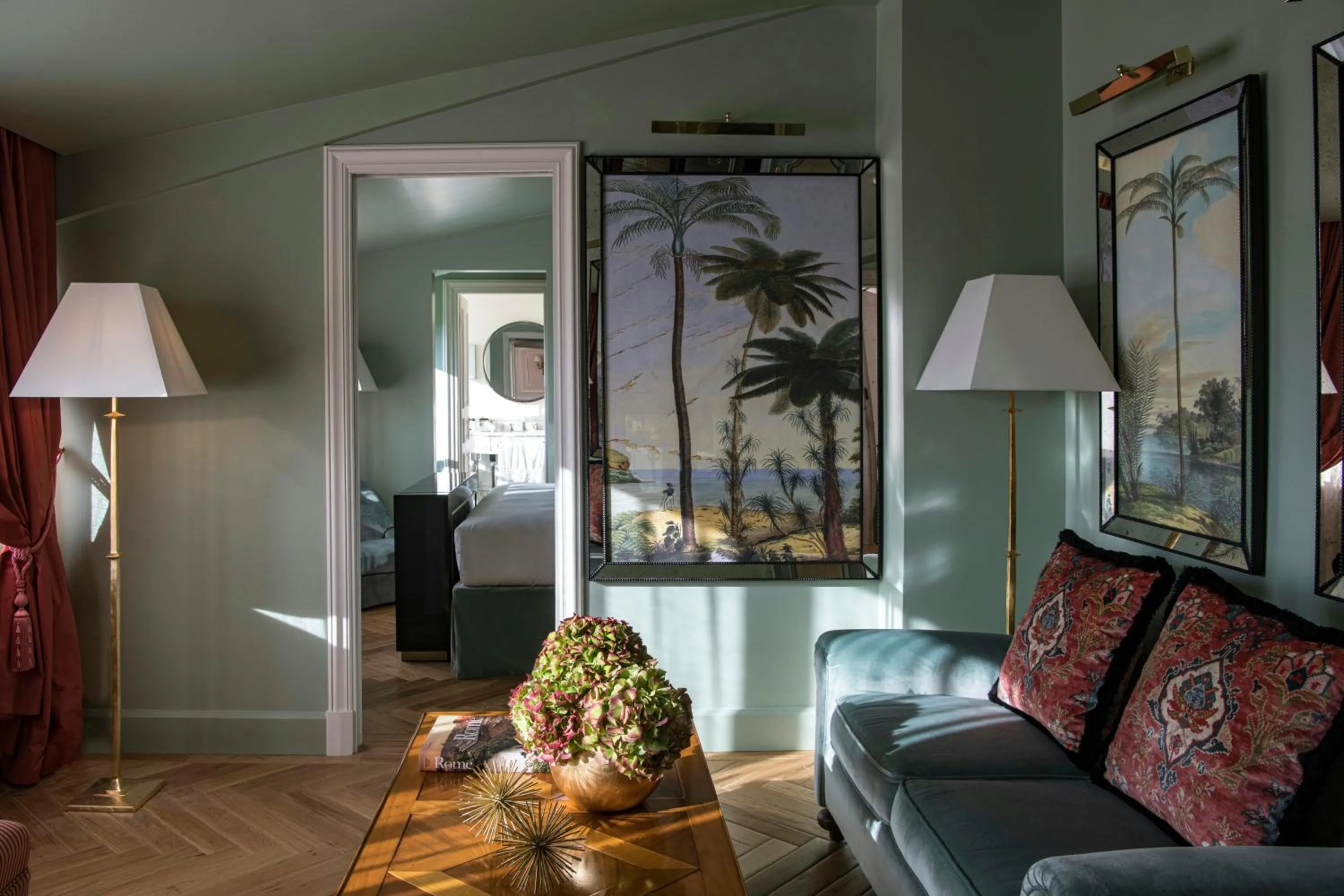 Photo of the whole room in Hotel d’Inghilterra Roma – Starhotels Collezione