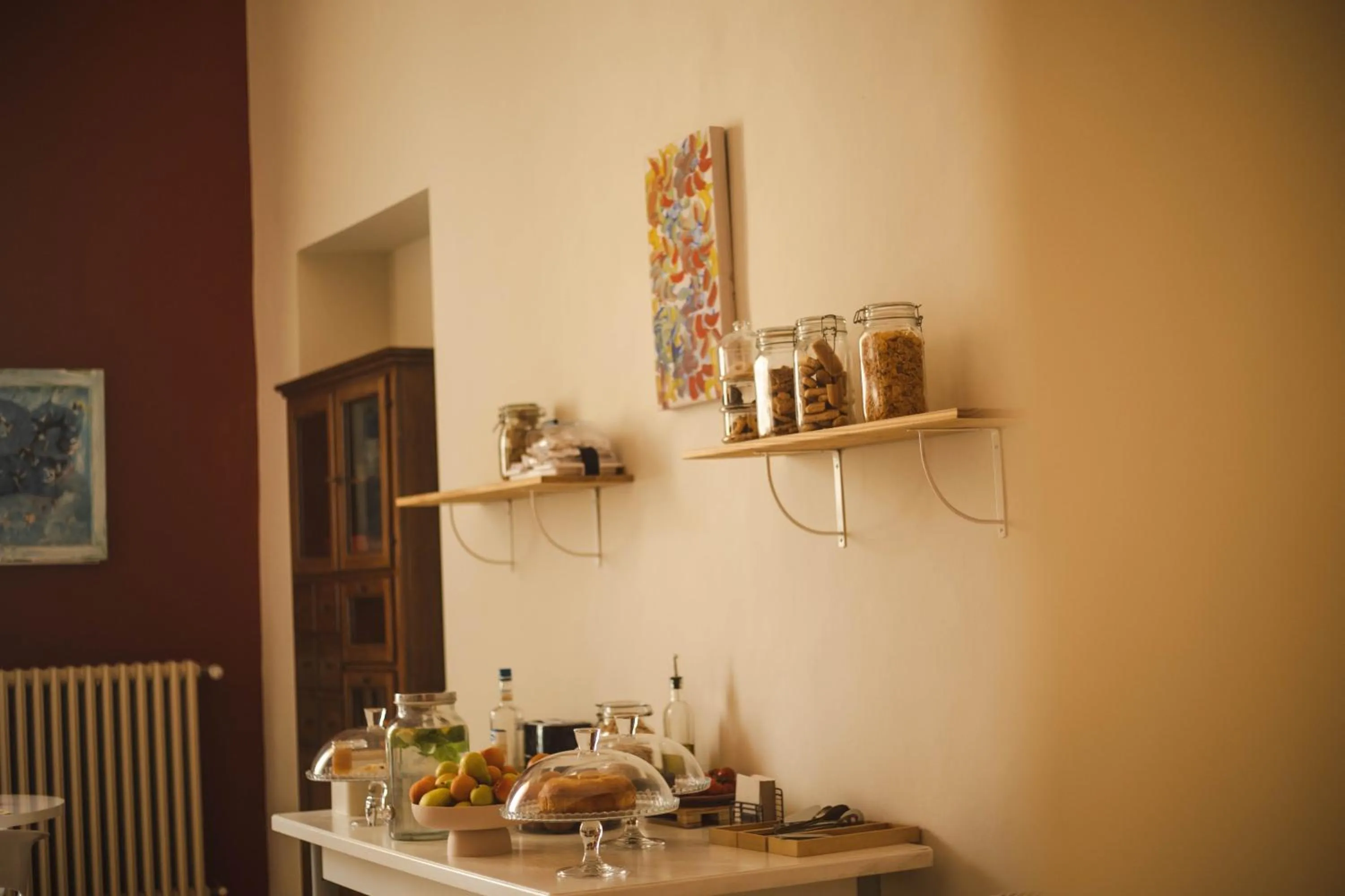 Food and drinks in 4 Balconi rooms-Boutique B&B