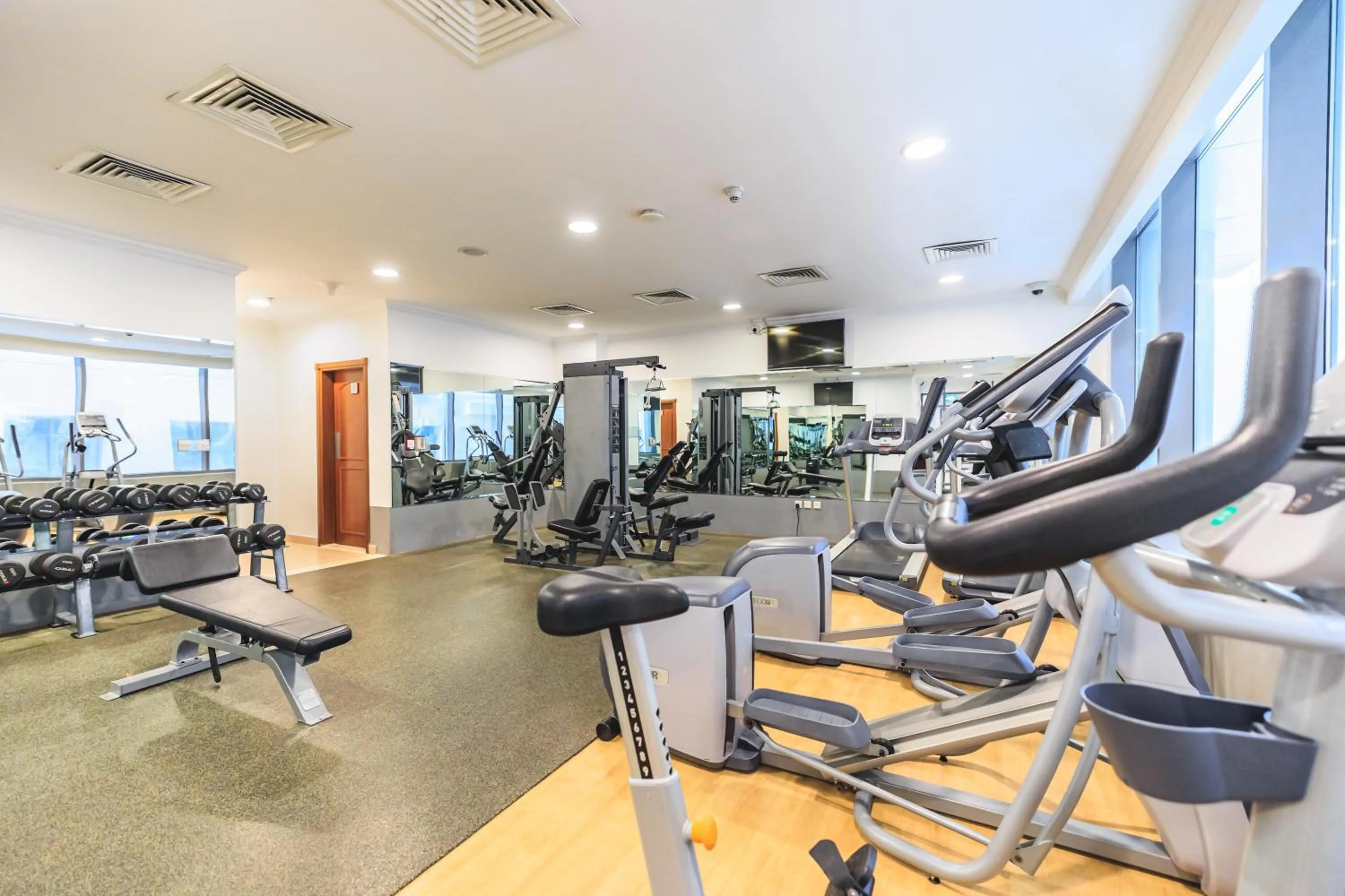 Fitness centre/facilities in Sapphire Plaza Hotel