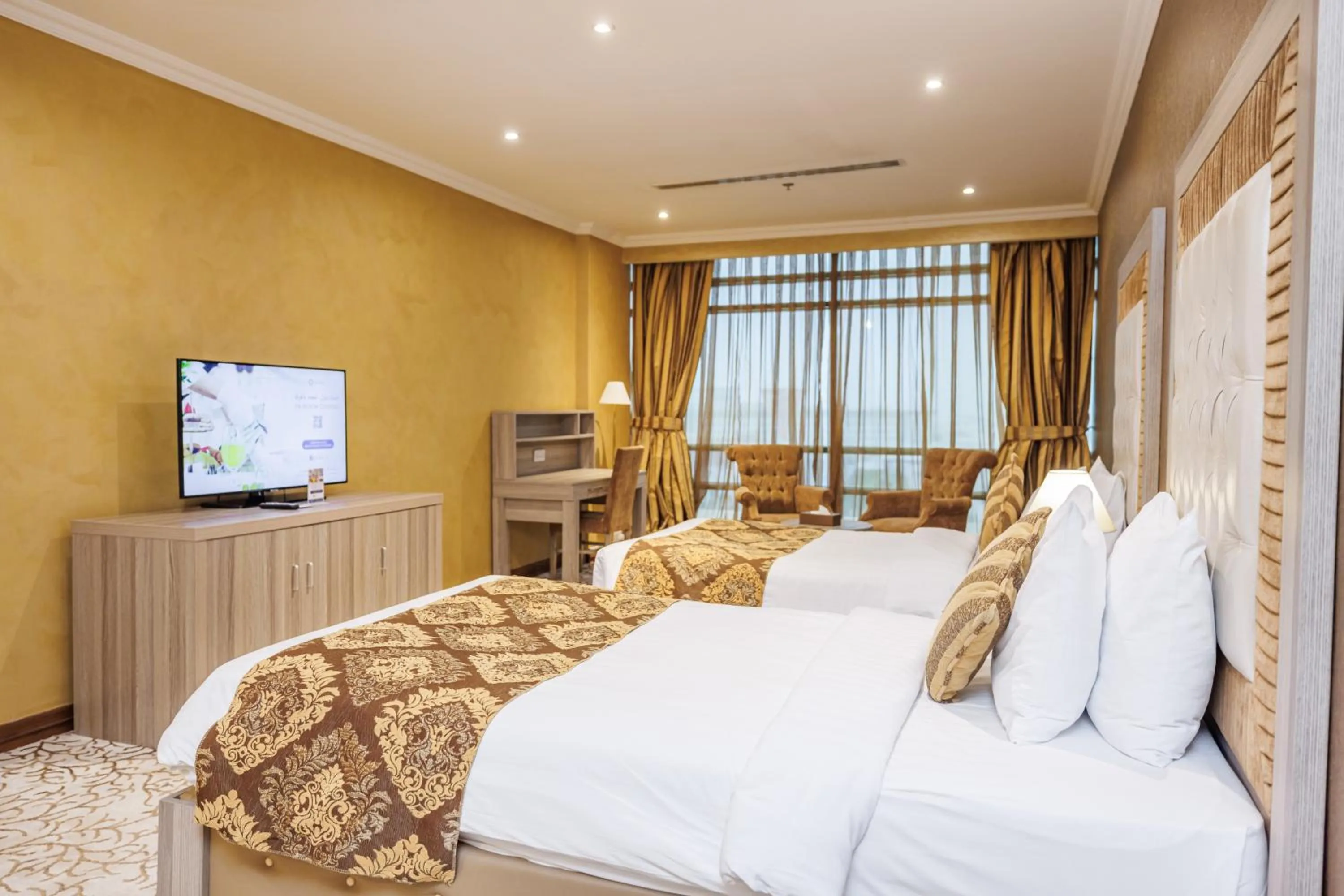 Bedroom, Bed in Sapphire Plaza Hotel