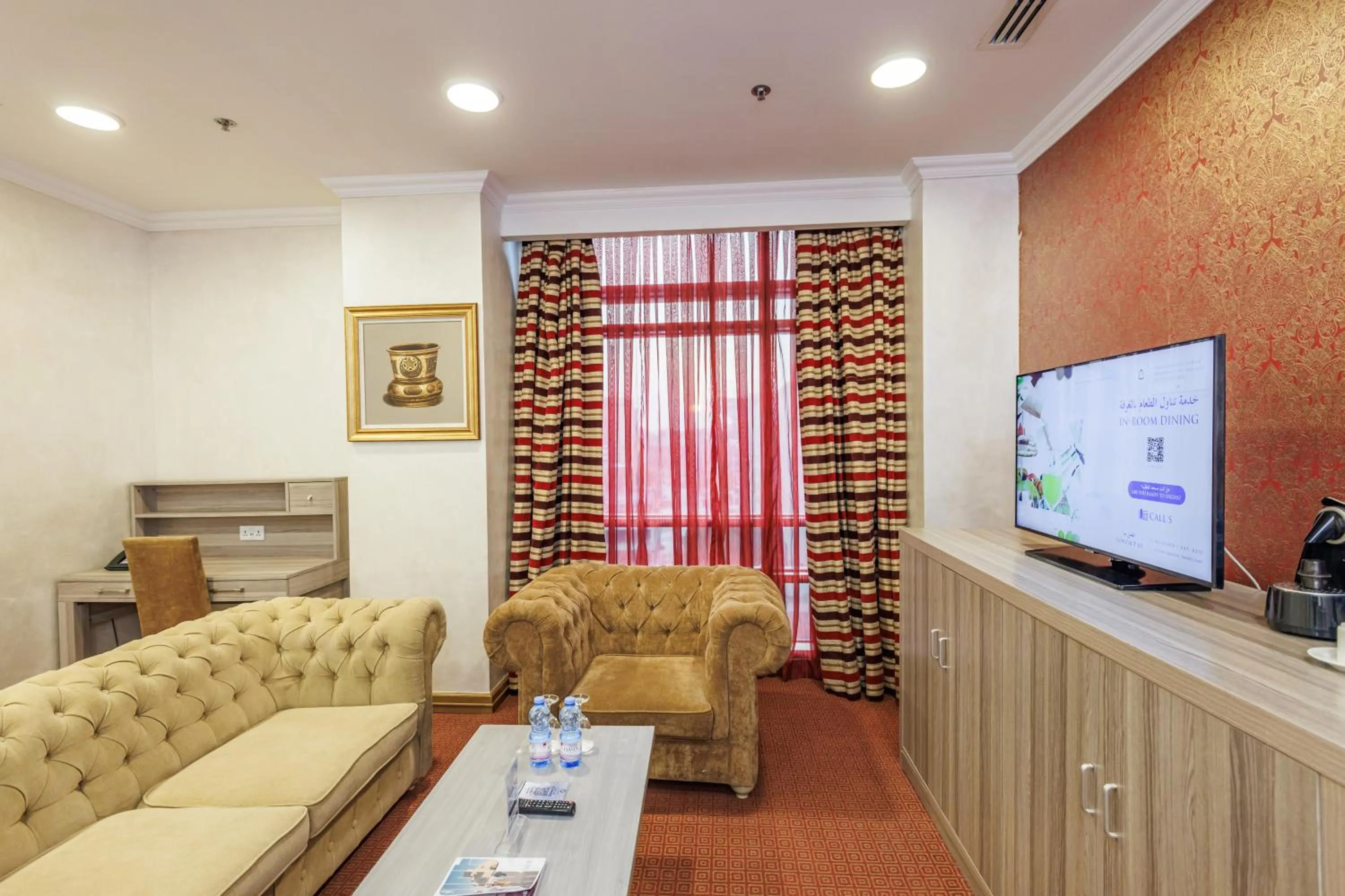 Living room in Sapphire Plaza Hotel