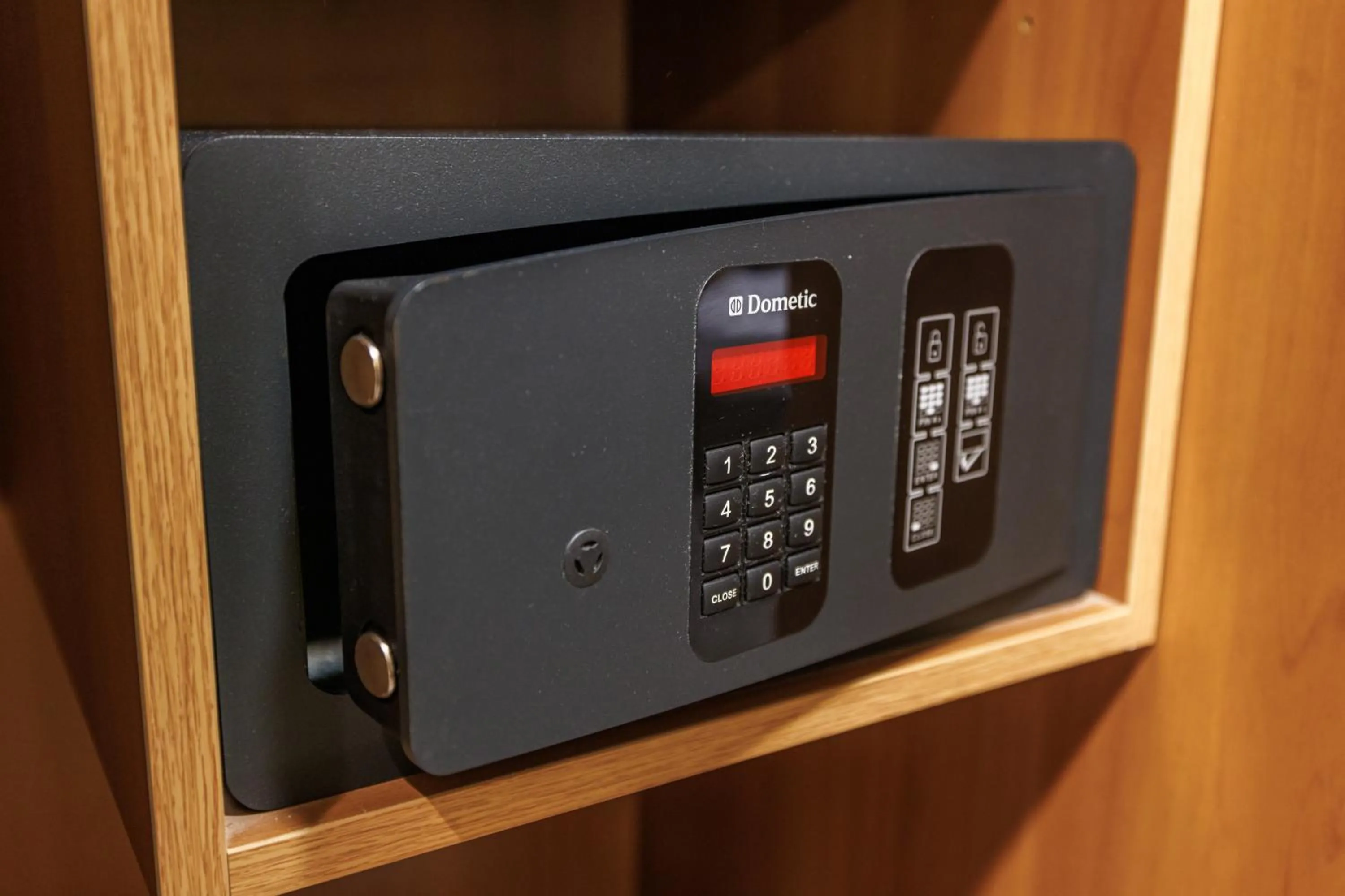 safe in Sapphire Plaza Hotel