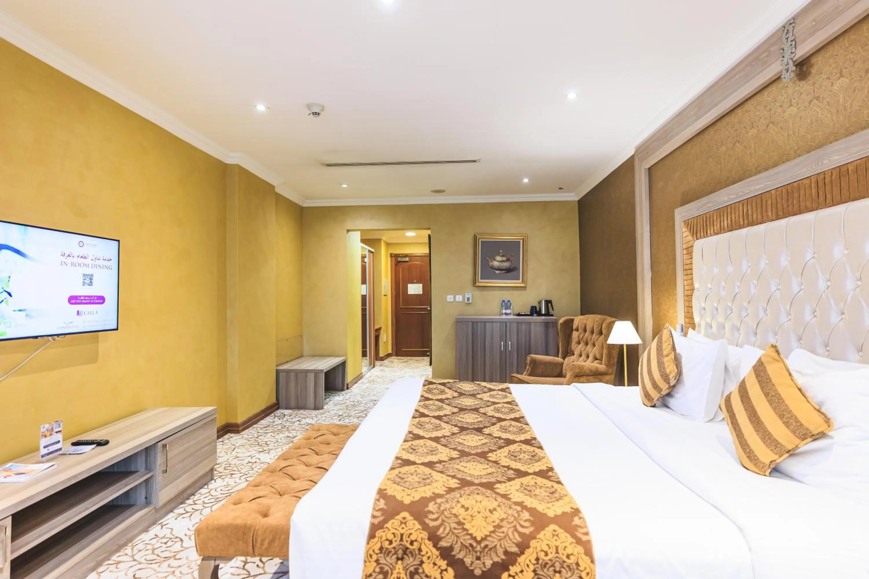 Bed in Sapphire Plaza Hotel