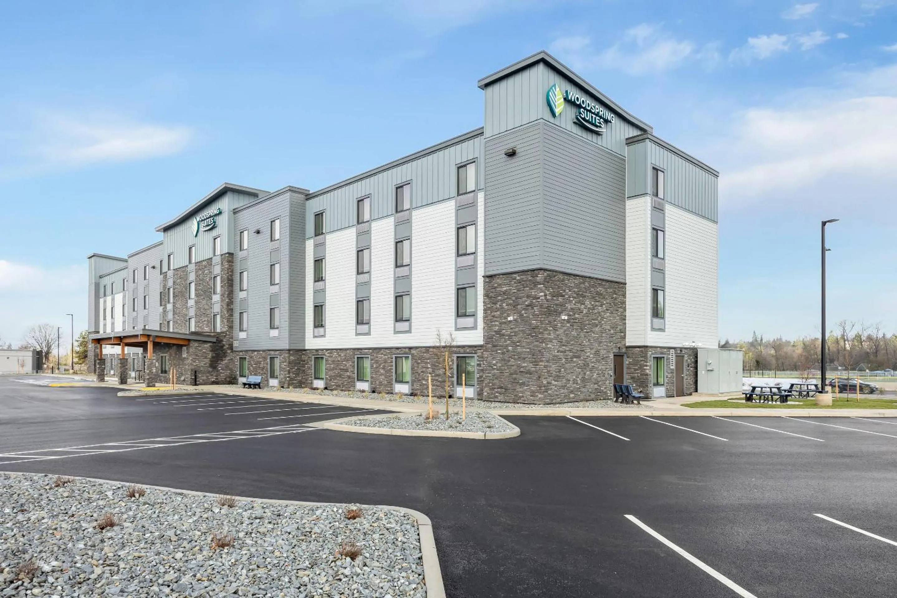 Property building in WoodSpring Suites Medford near I-5