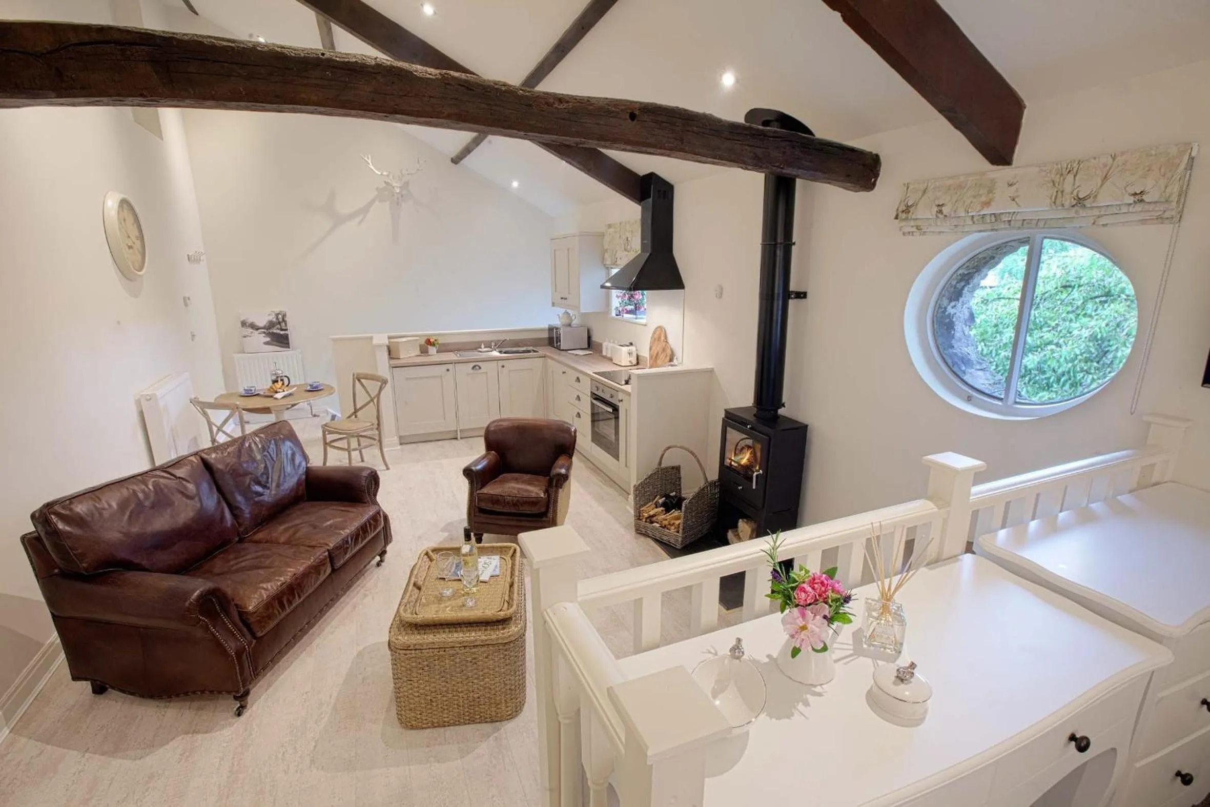 Day, Bed in Linton Court Coach House