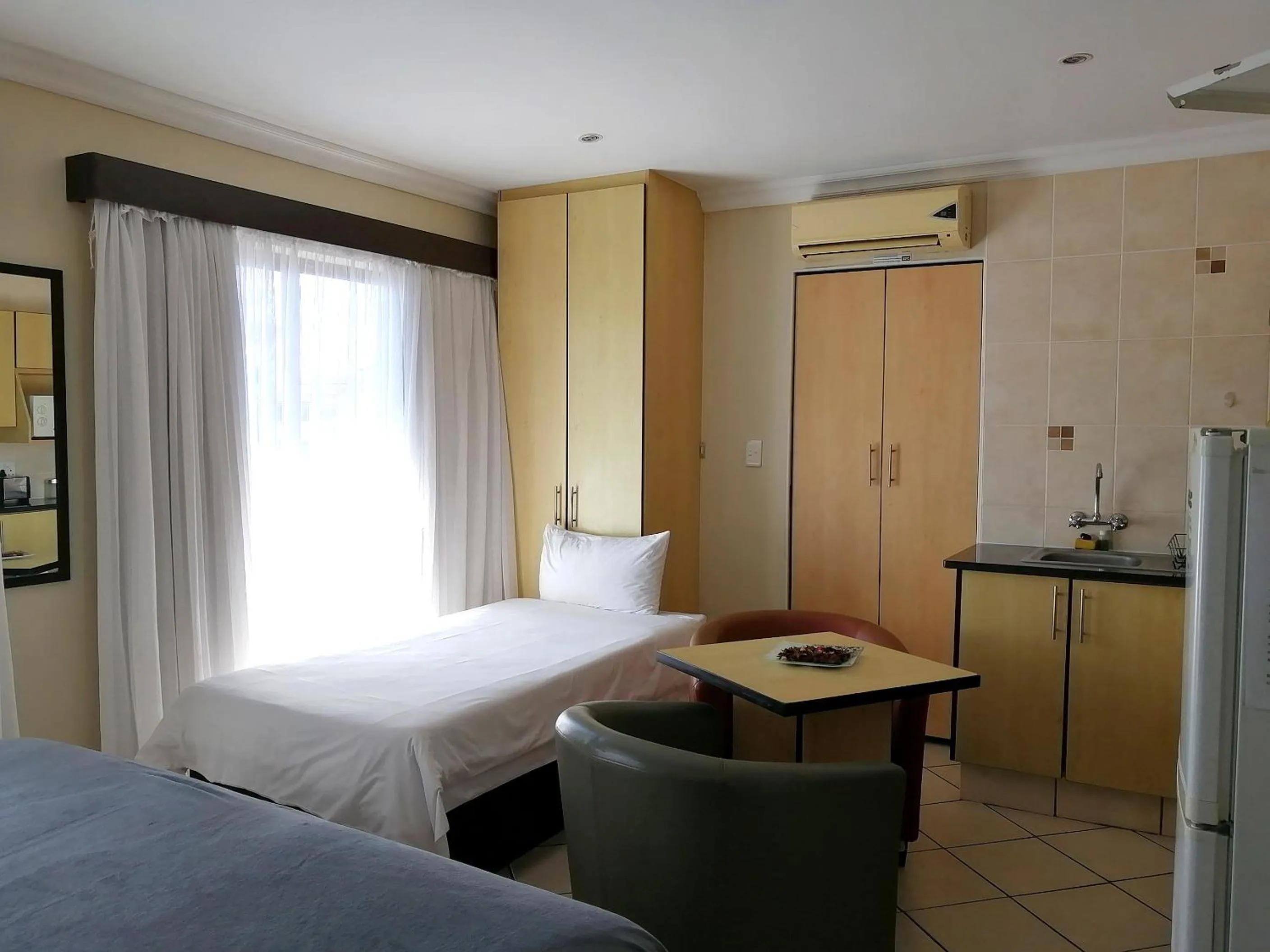 Photo of the whole room in Seagull Lodge