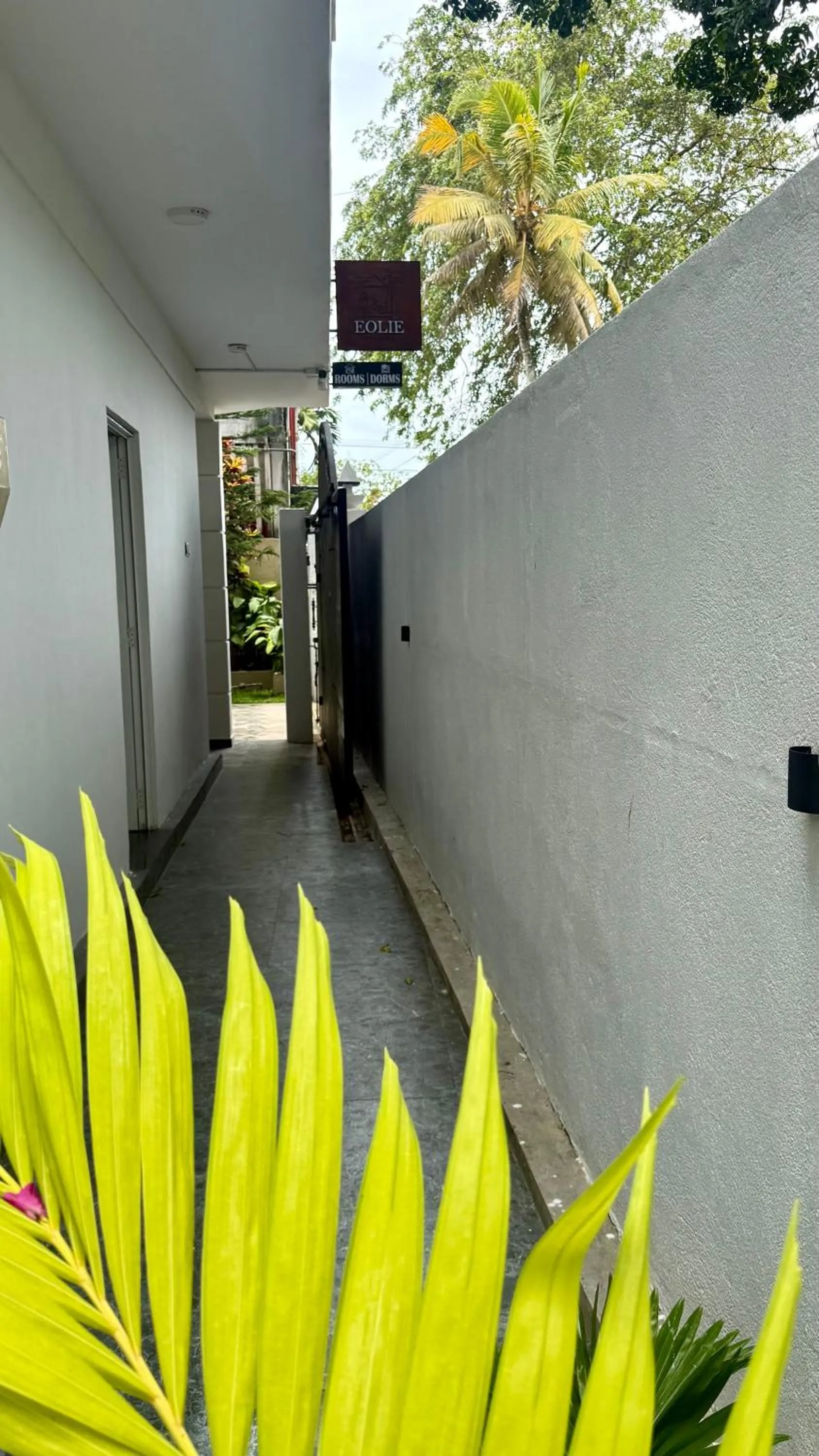 Property building in Eolie Weligama