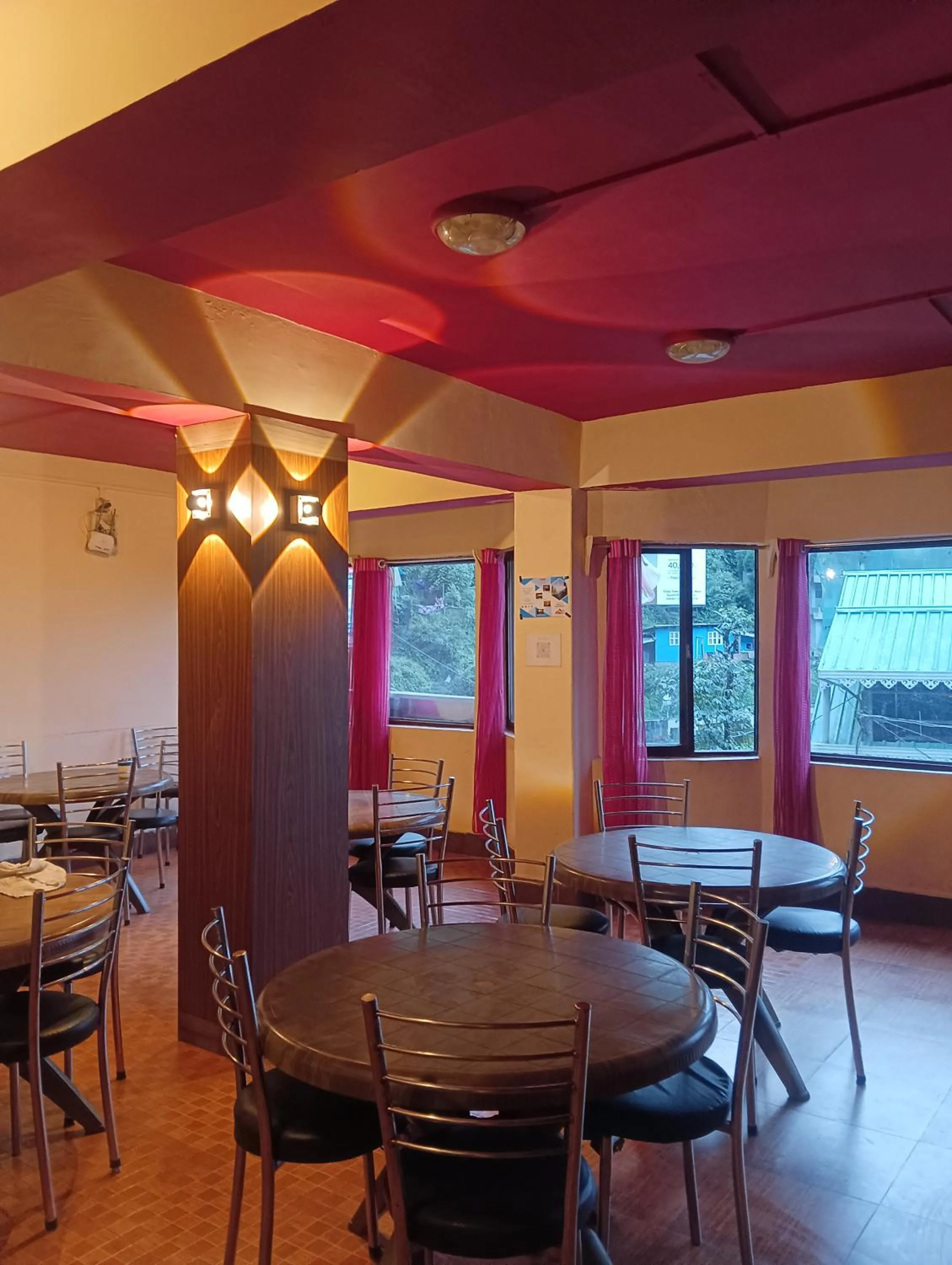 Hotel Hill Grand Himalaya