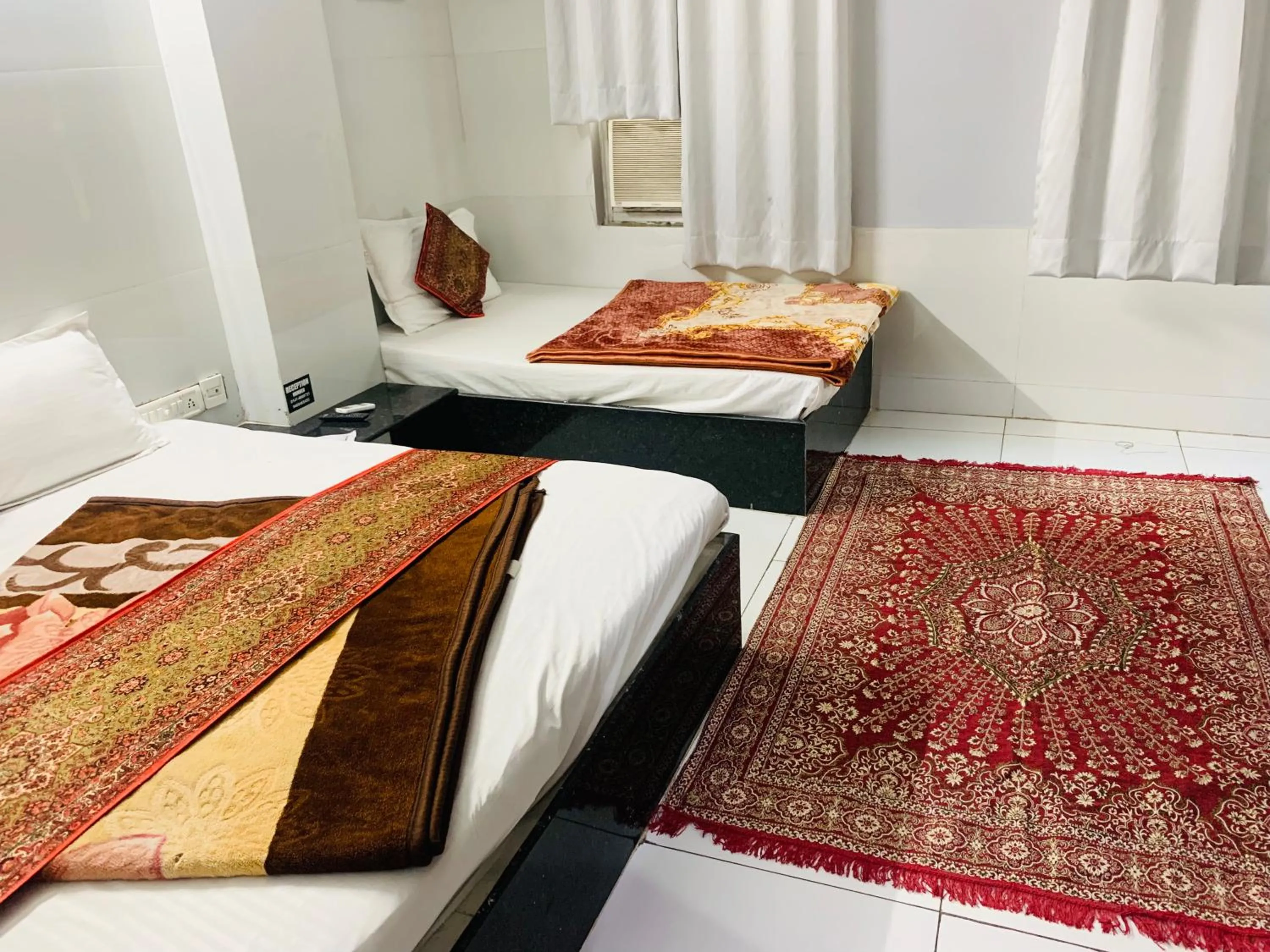 Bed in Hotel Churu Palace