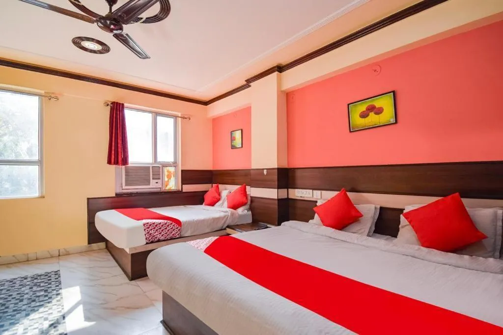 Bedroom, Bed in Hotel Churu Palace