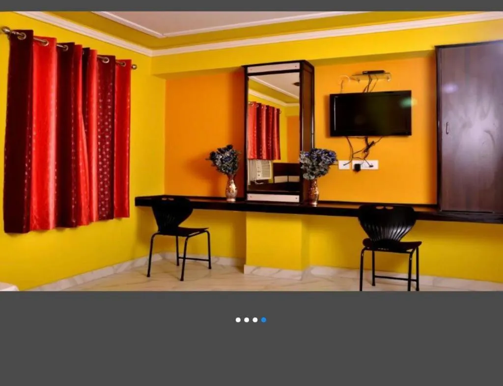 TV and multimedia in Hotel Churu Palace