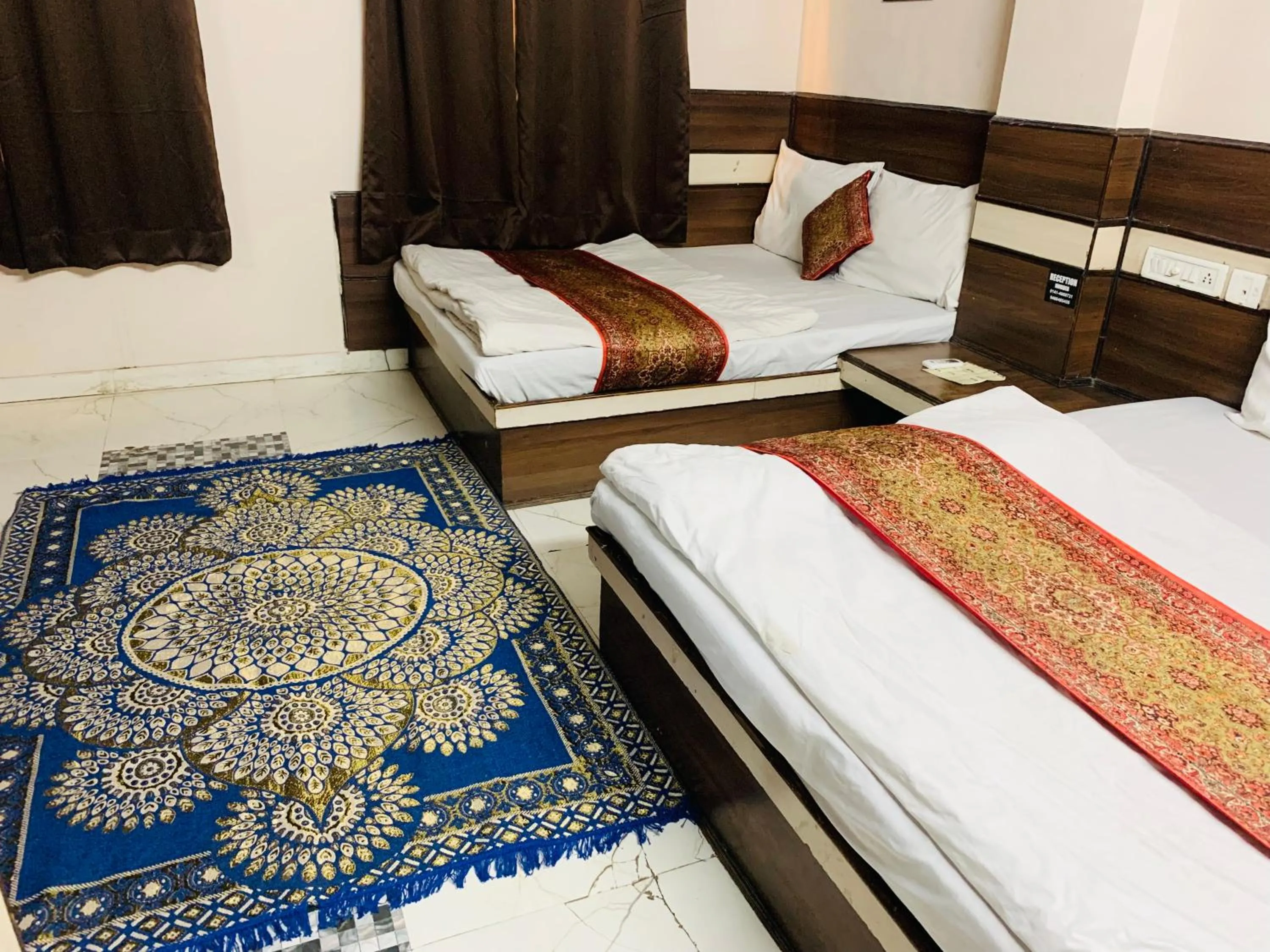 Bed in Hotel Churu Palace