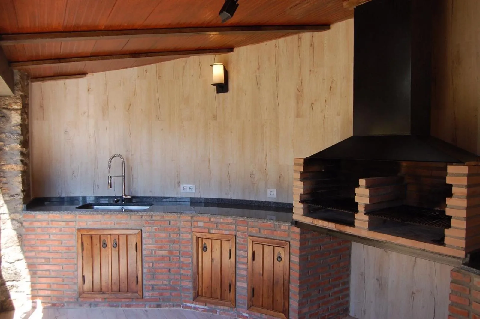 BBQ facilities in Virgen de la Cabeza
