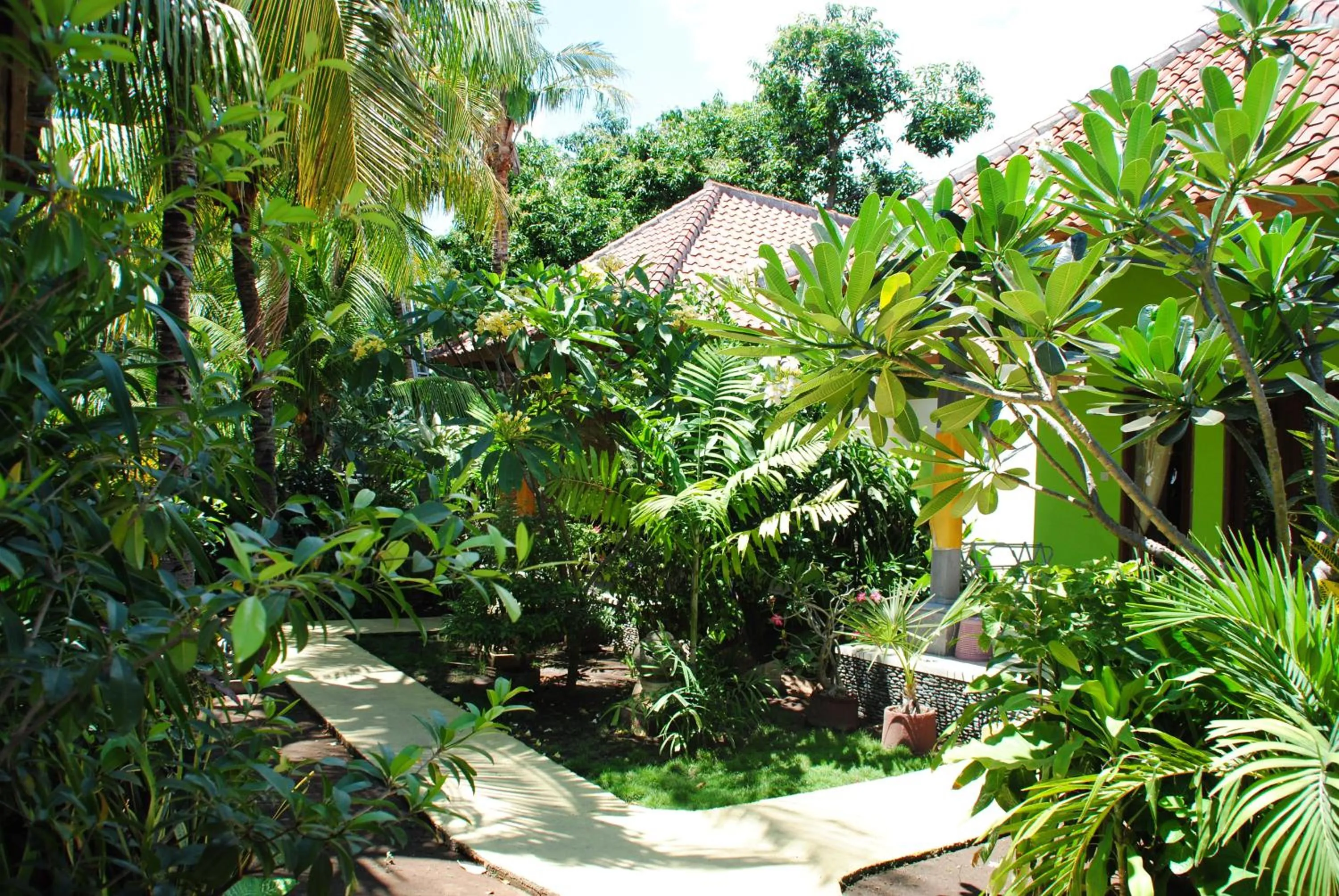 Kubu Sari Guest House