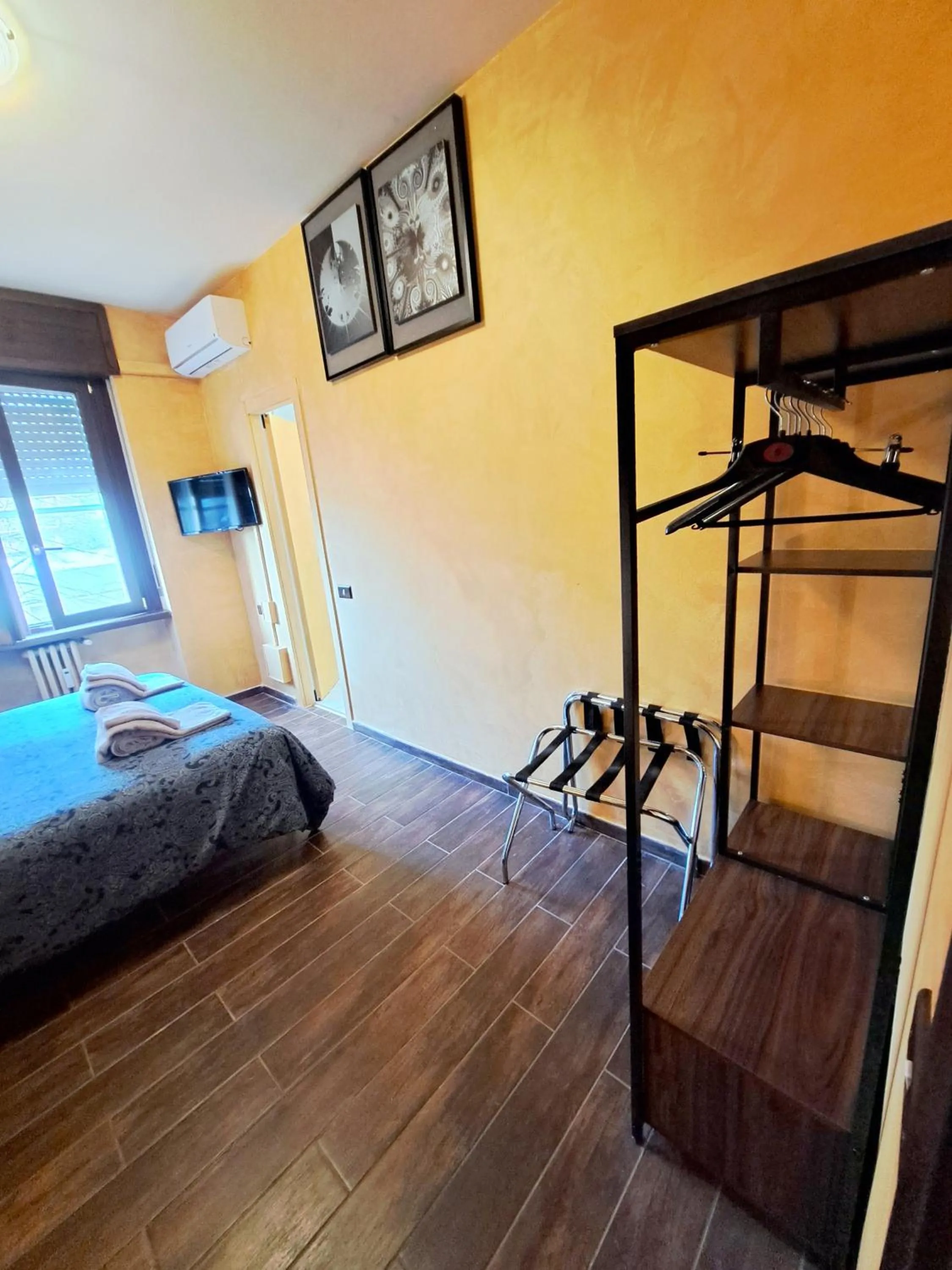 Photo of the whole room, Bed in Bed & Breakfast A San Siro 75