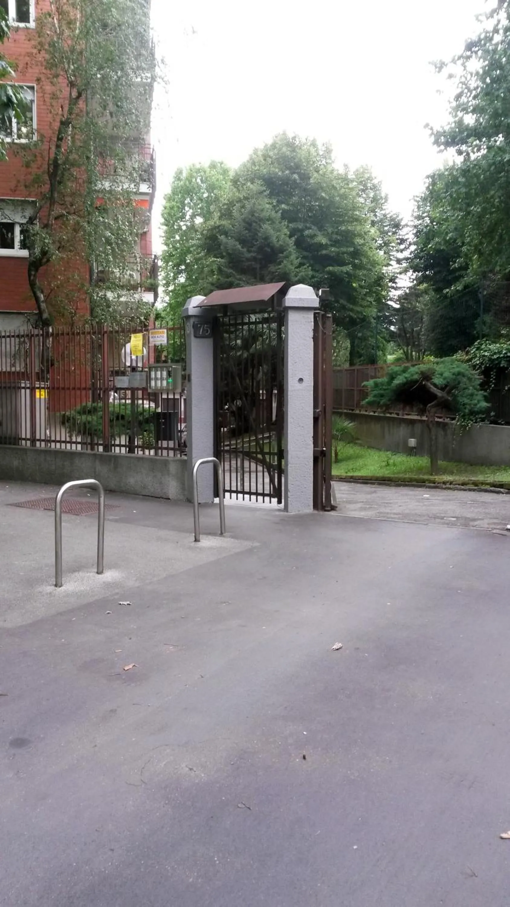 Facade/entrance in Bed & Breakfast A San Siro 75