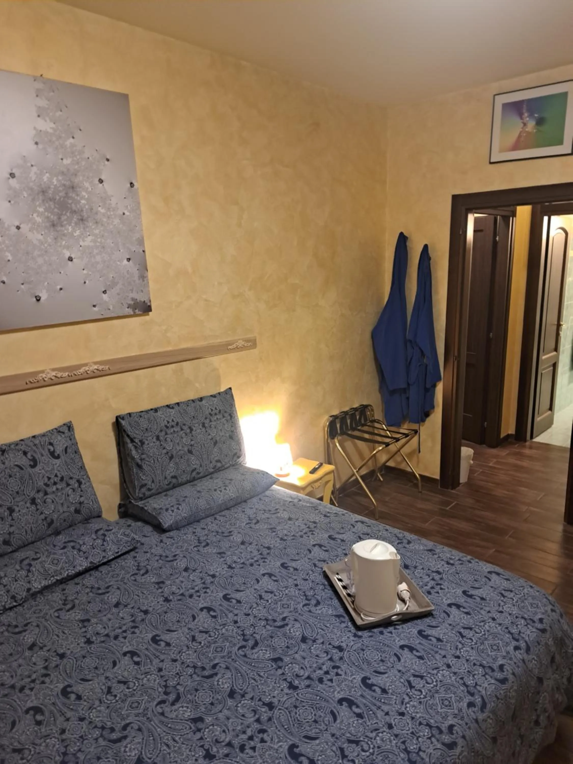 Photo of the whole room, Bed in Bed & Breakfast A San Siro 75