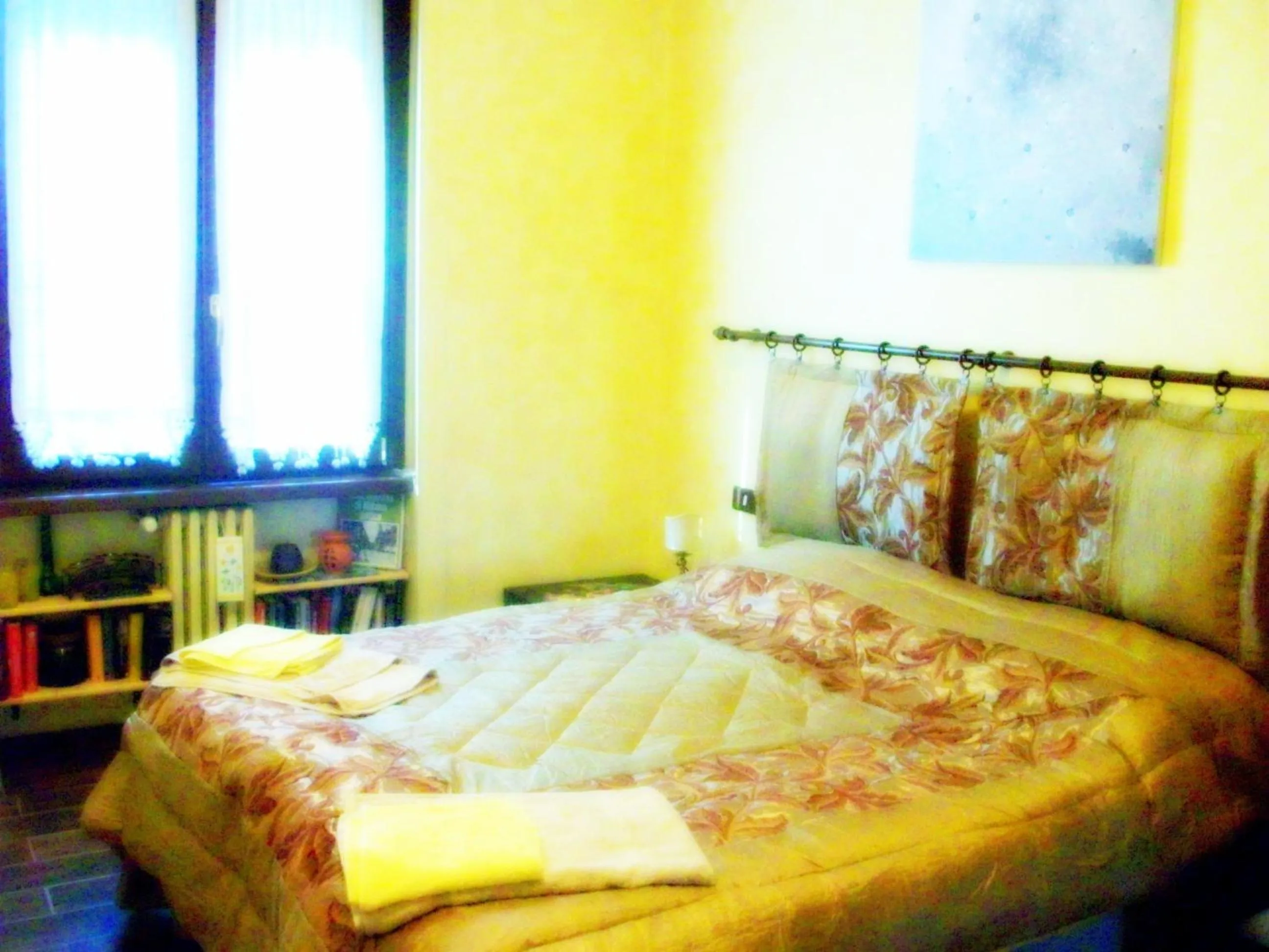 Photo of the whole room, Bed in Bed & Breakfast A San Siro 75