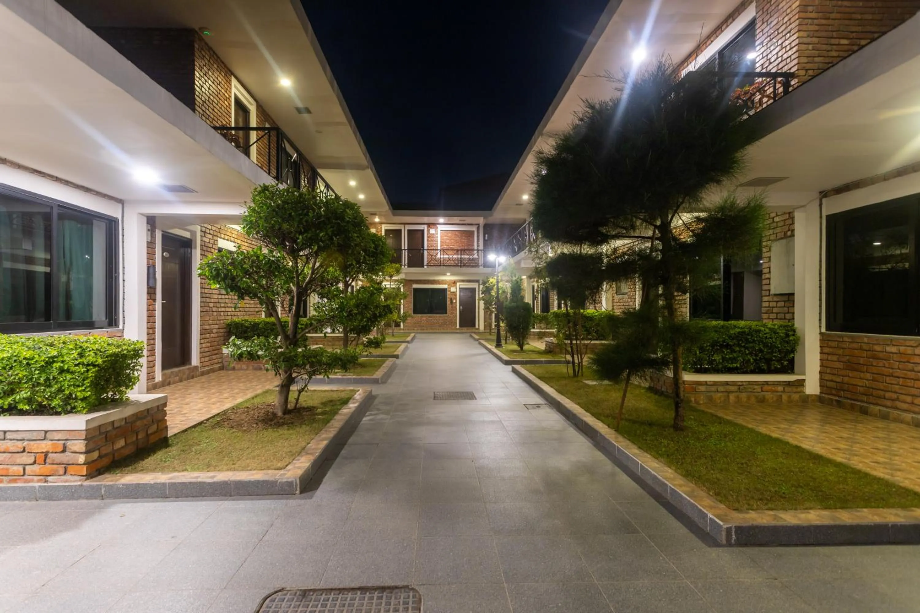 Property building in Dreamland Gold Resort & Hotel