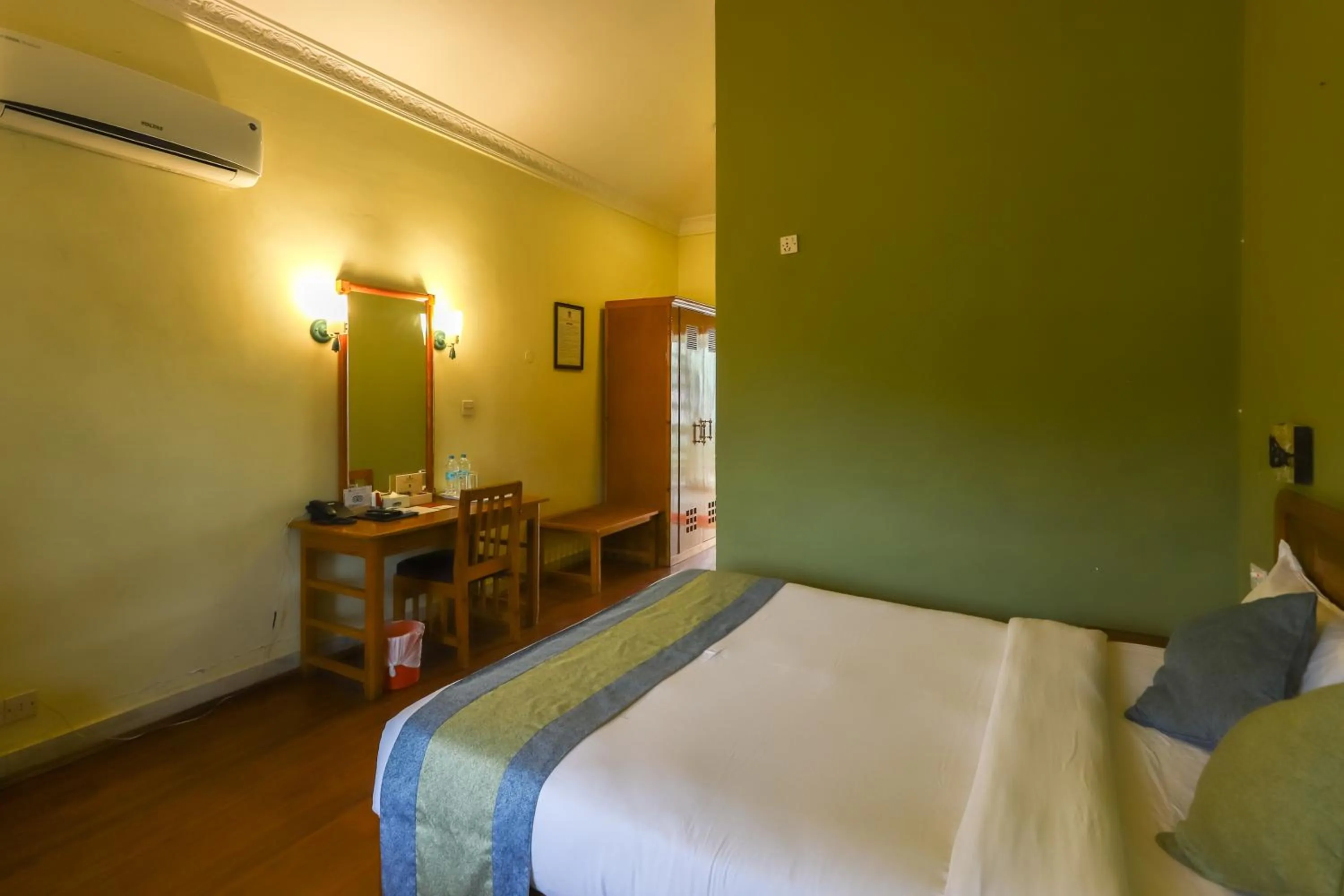 Bed in Dreamland Gold Resort & Hotel